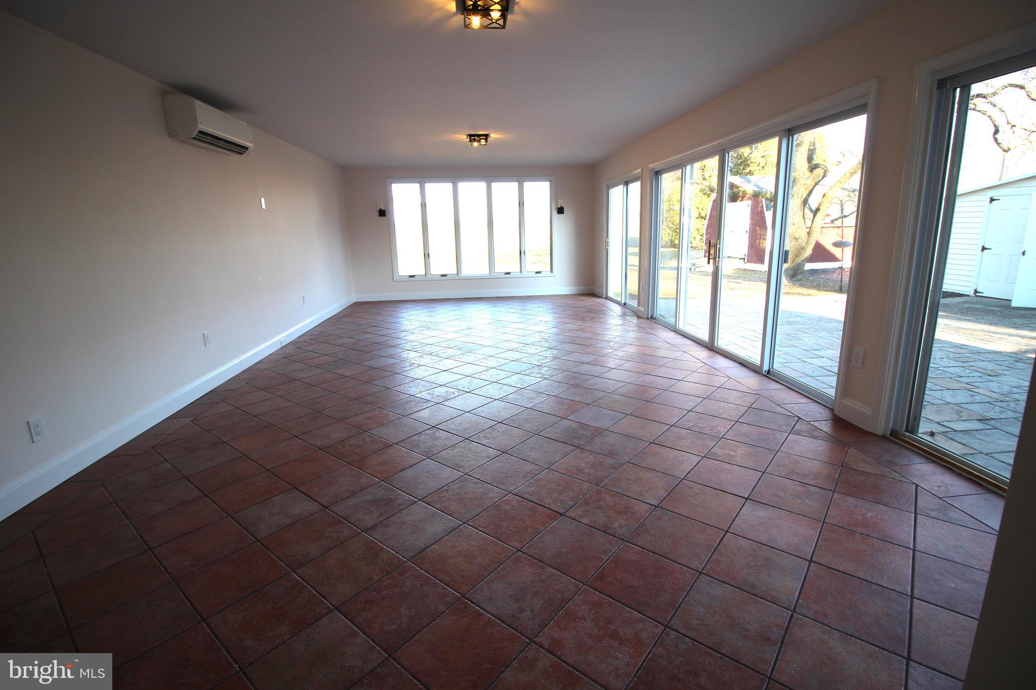 PARADISE TWP - Residential Lease