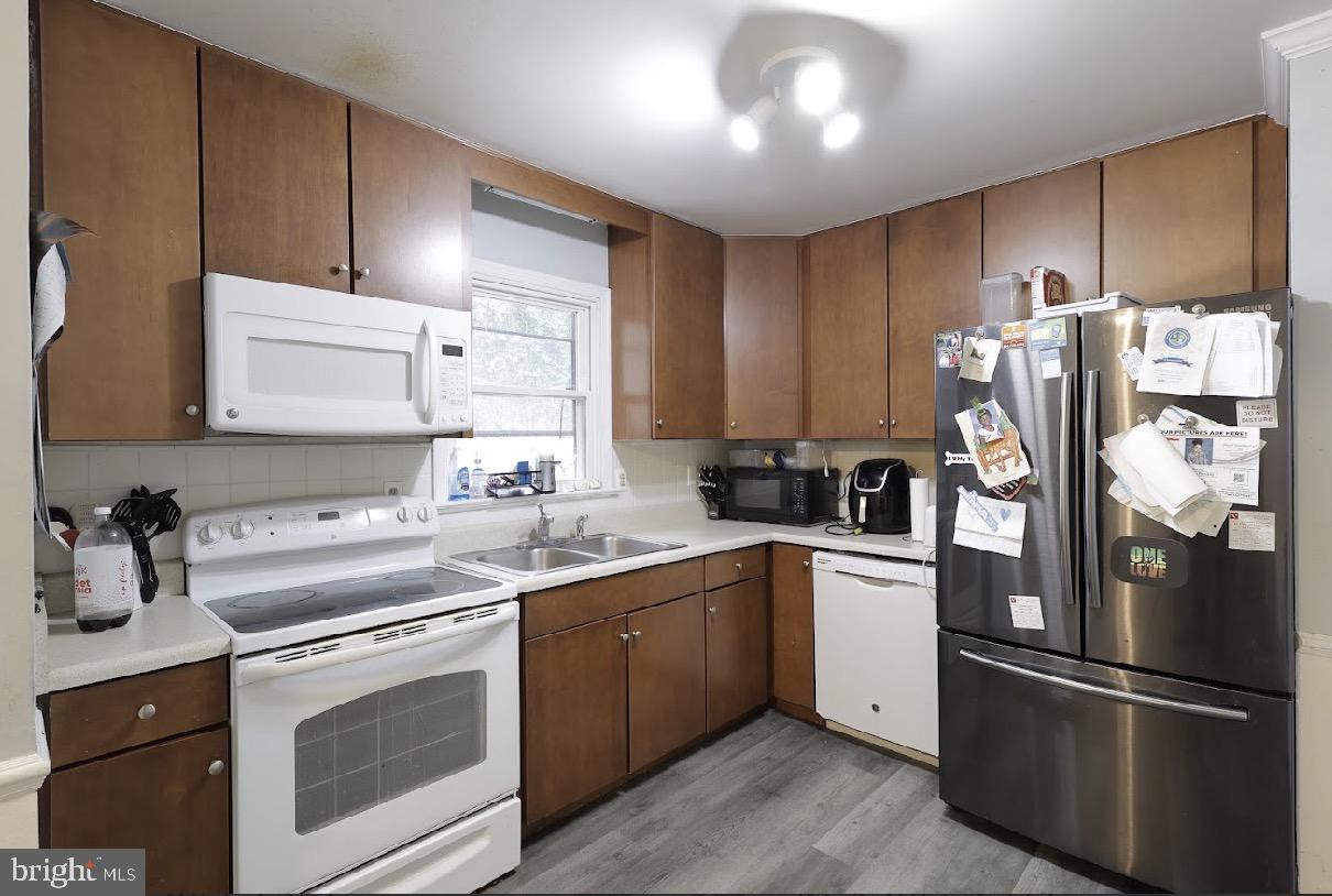 8101 PROVIDENCE FOREST COURT