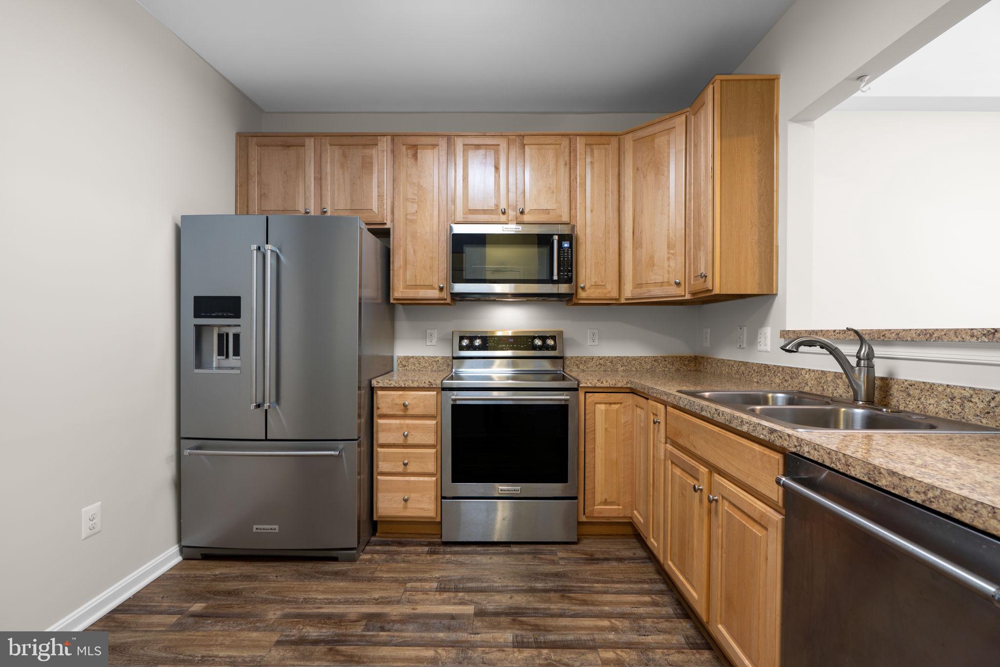 GATHERINGS AT JEFFERSON PLACE - Residential