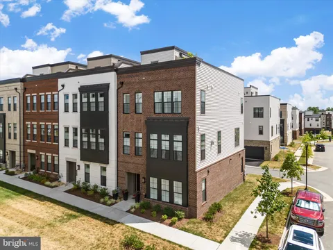 43920 Hurleys Hunt Terrace, Ashburn, VA 20147 - MLS#: VALO2092966