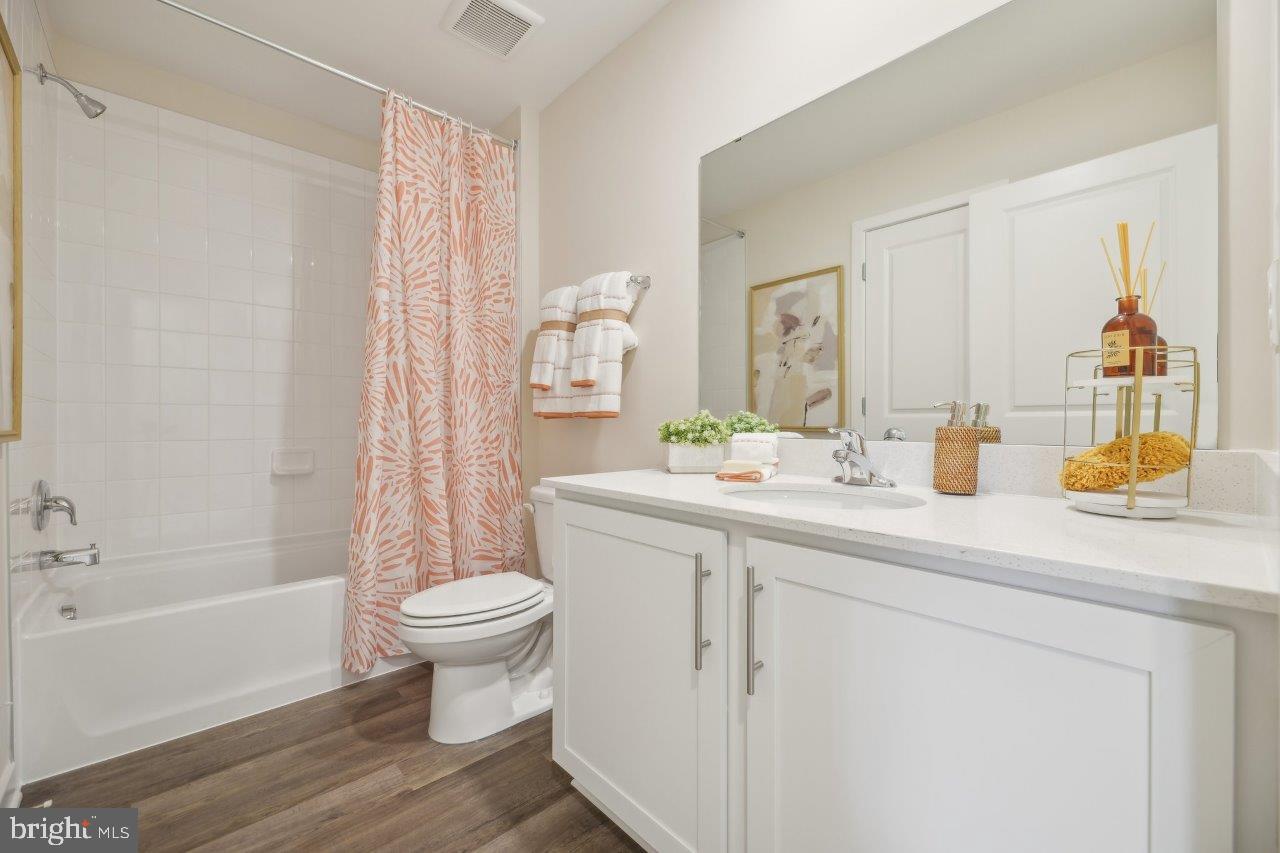 PINEGROVE - Residential