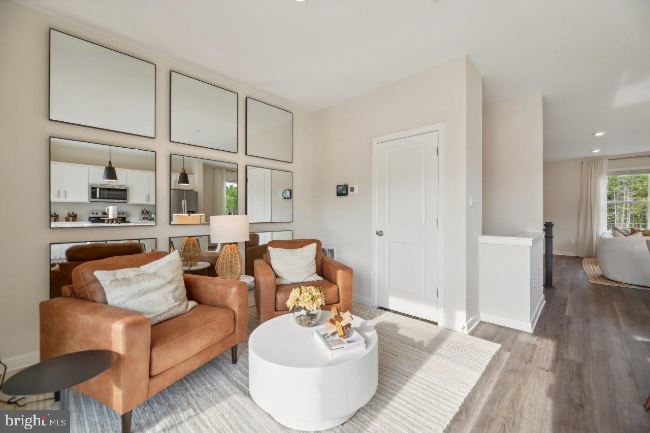 PINEGROVE - Residential