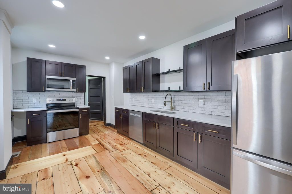 Photo of 452 Fremont Street, LANCASTER, PA 17603 (MLS # PALA2073916)