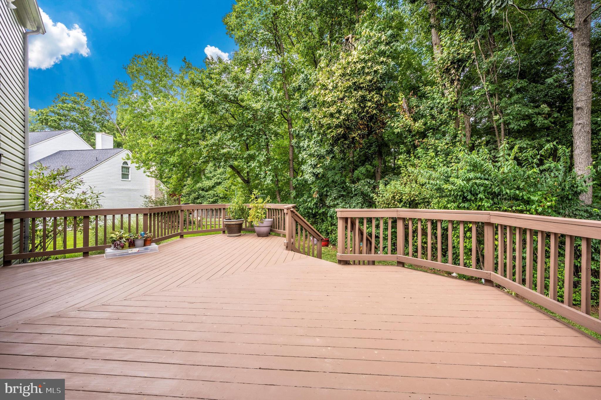 MIDDLEBROOK MANOR - Residential