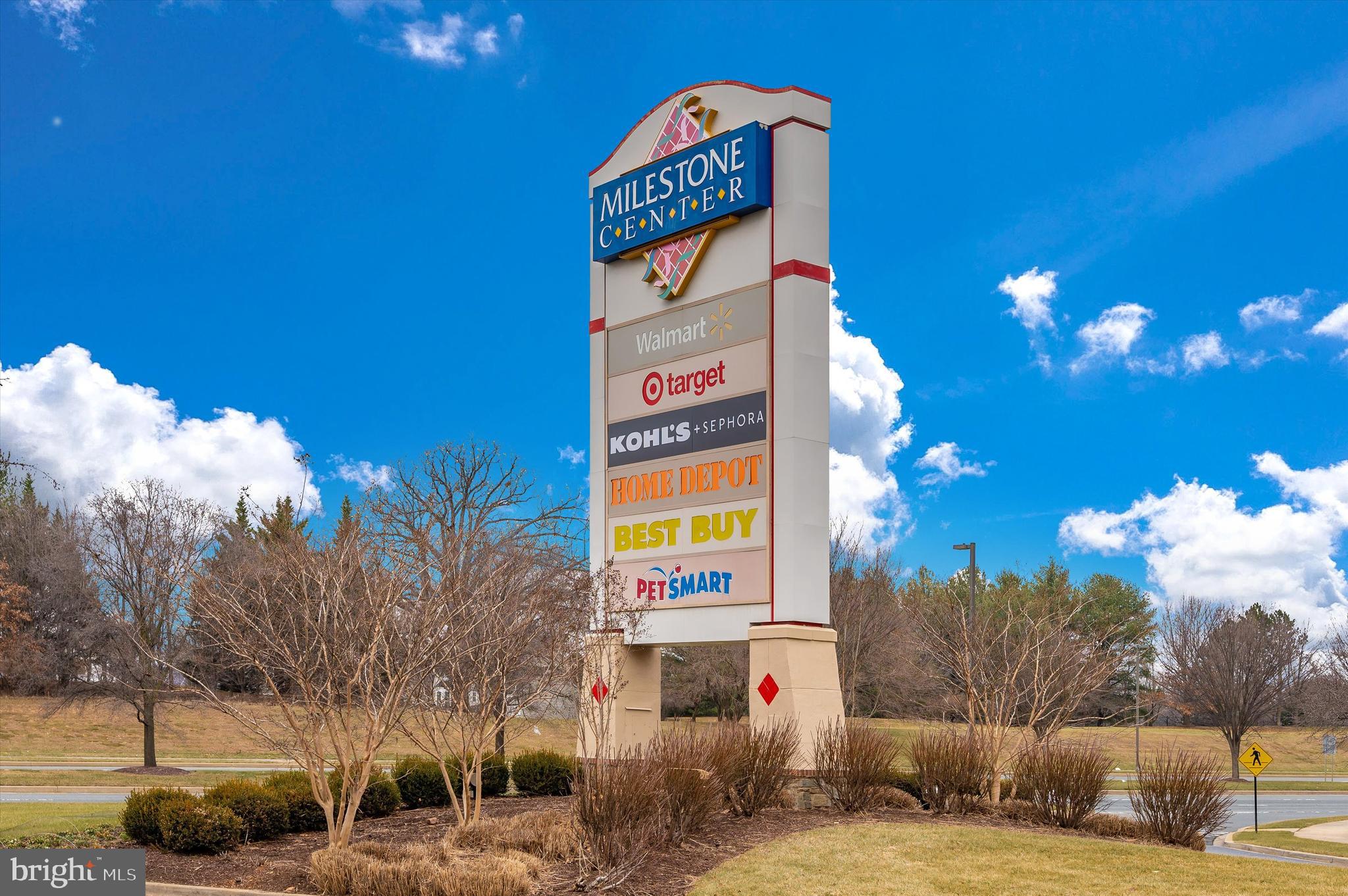 MIDDLEBROOK MANOR - Residential