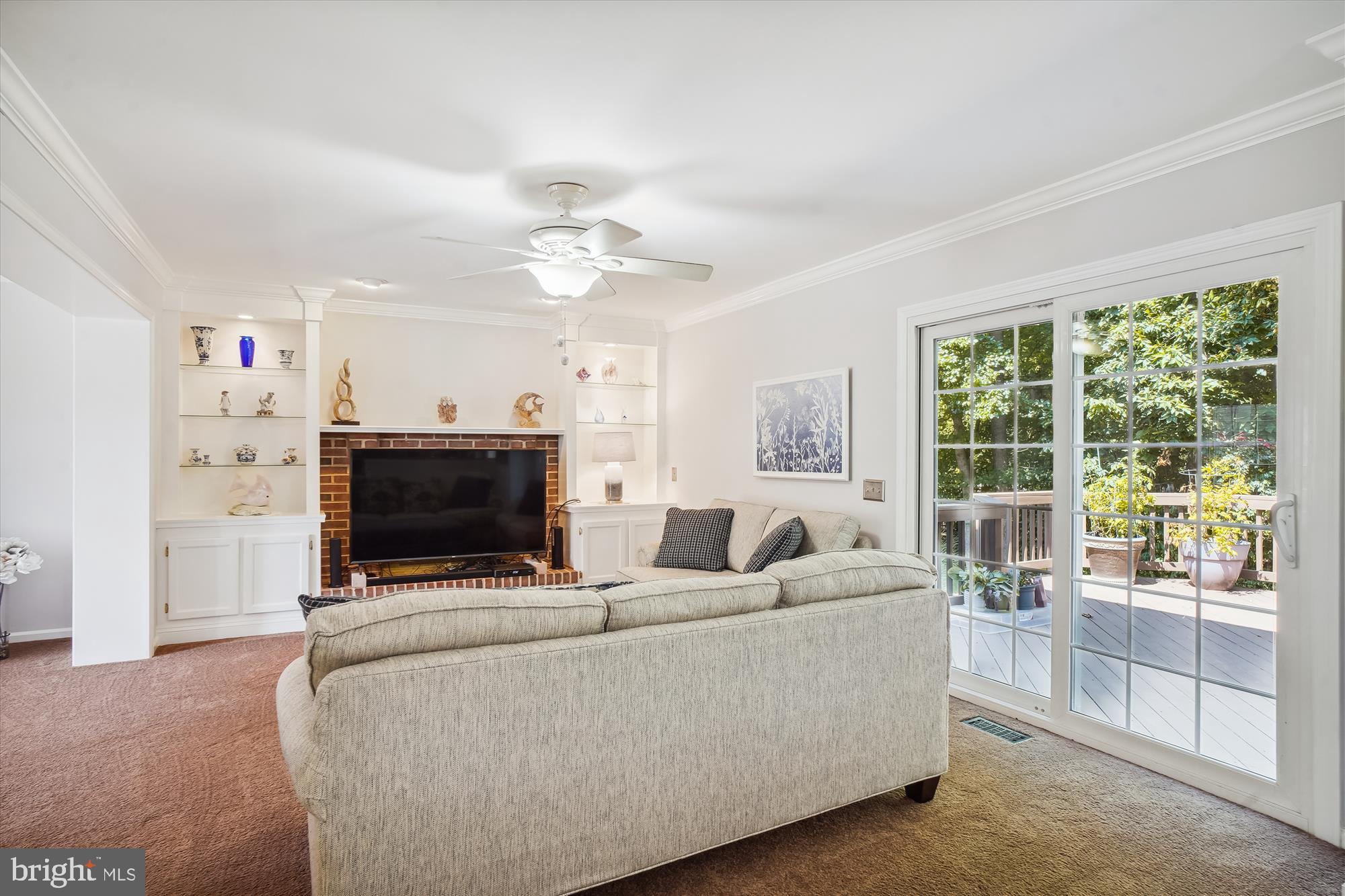 MIDDLEBROOK MANOR - Residential