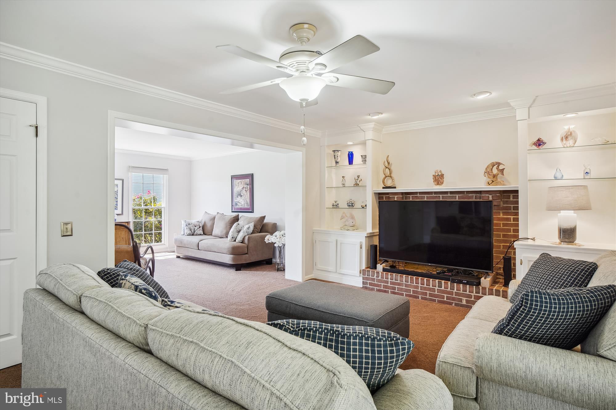 MIDDLEBROOK MANOR - Residential