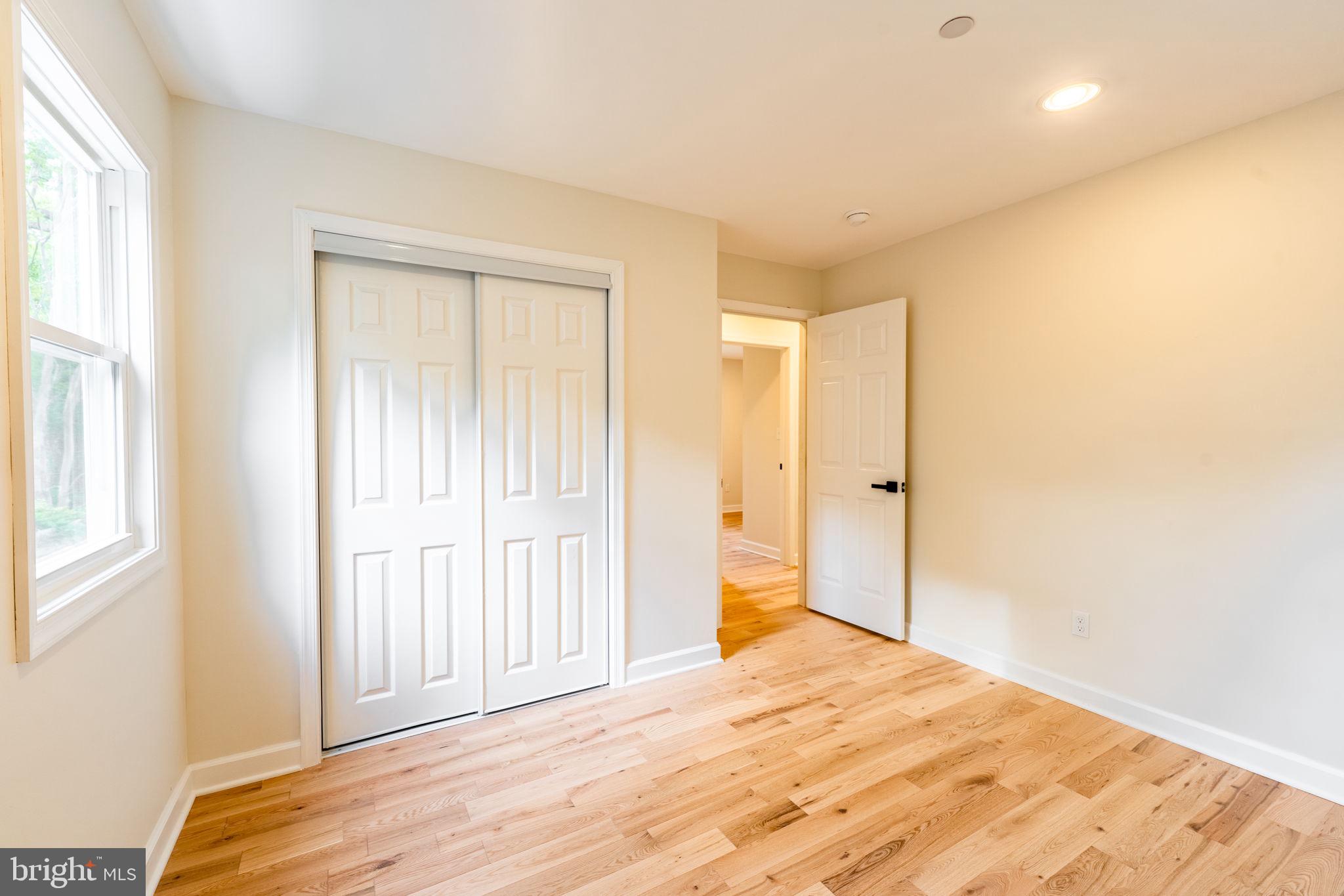 HOLLYWOOD PARK - Residential