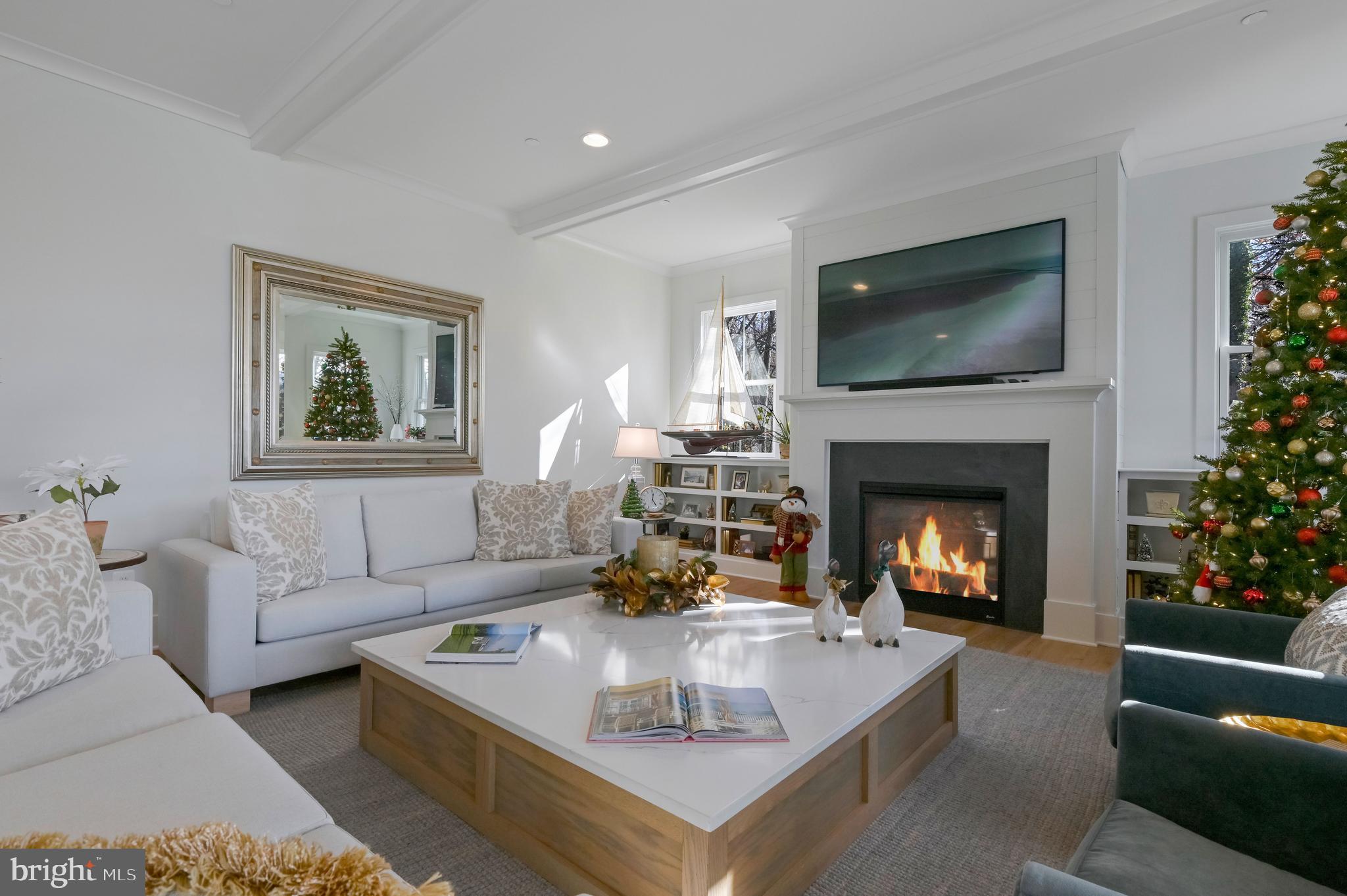 REGULARS - Residential