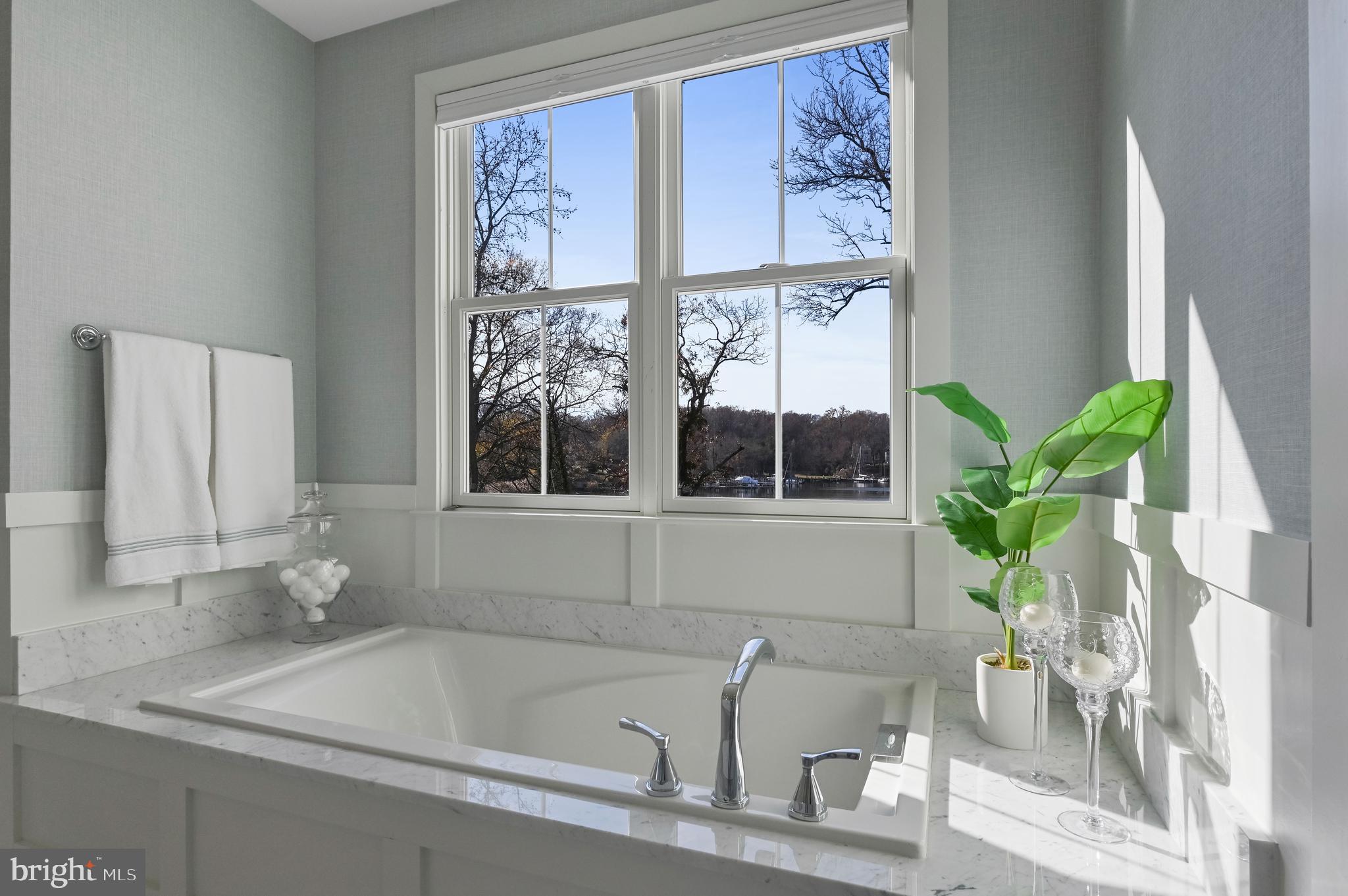 REGULARS - Residential