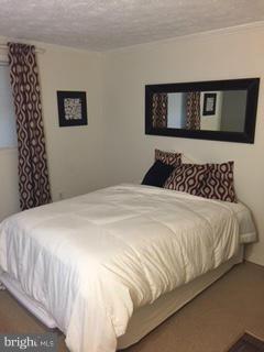 MT RAINIER- RHODE ISL AV - Residential