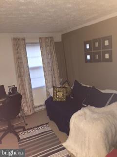 MT RAINIER- RHODE ISL AV - Residential