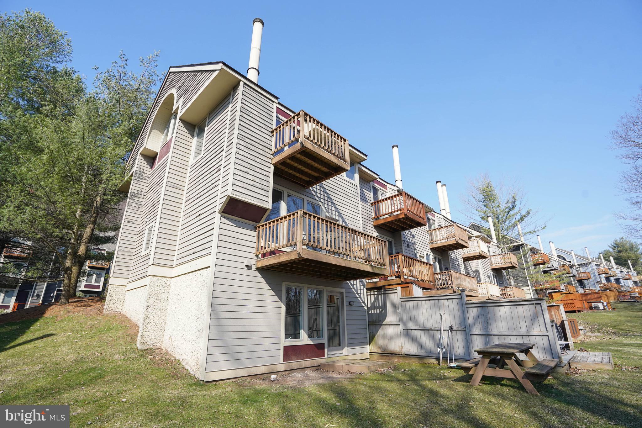 VILLAGES OF WISP - Residential