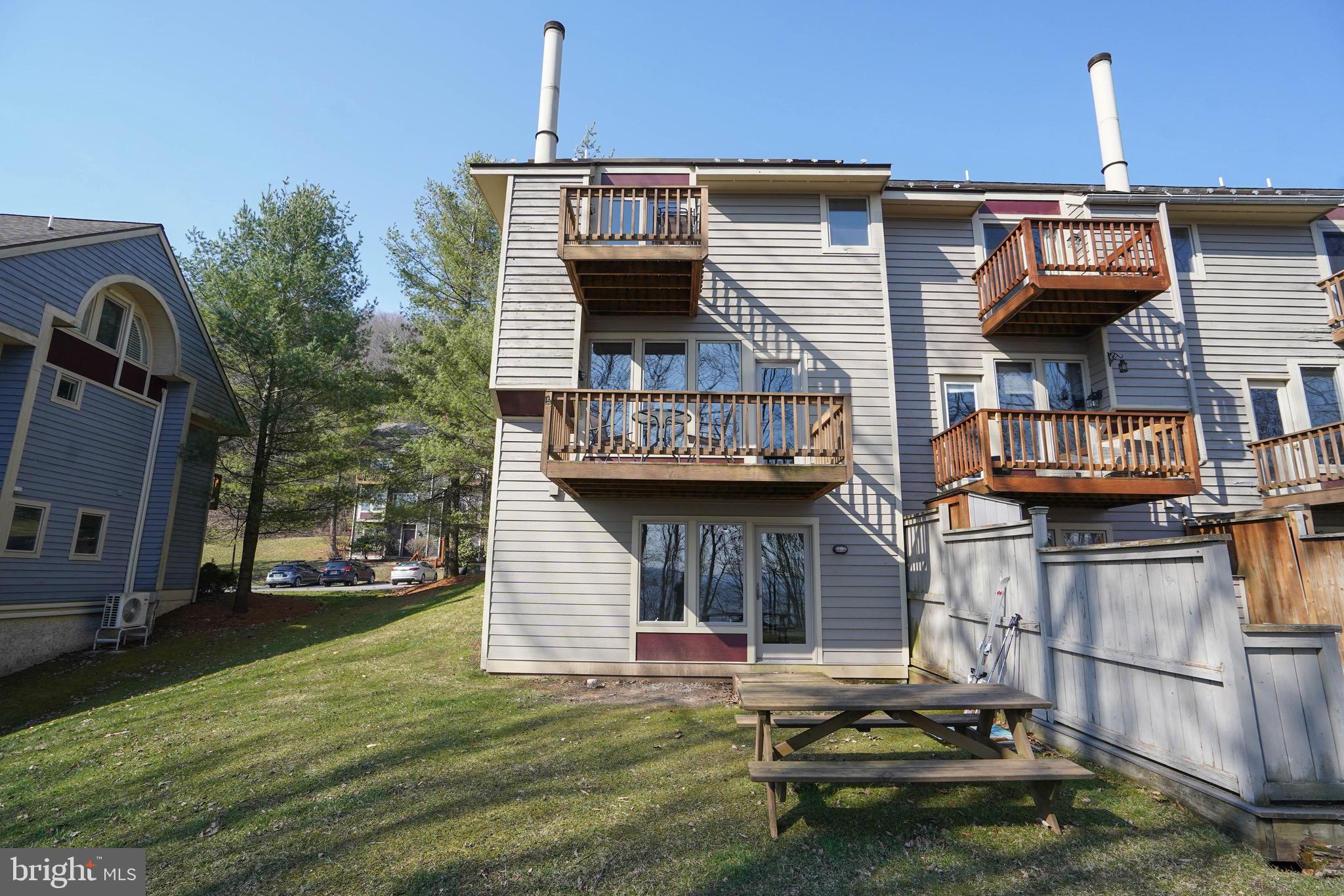 VILLAGES OF WISP - Residential