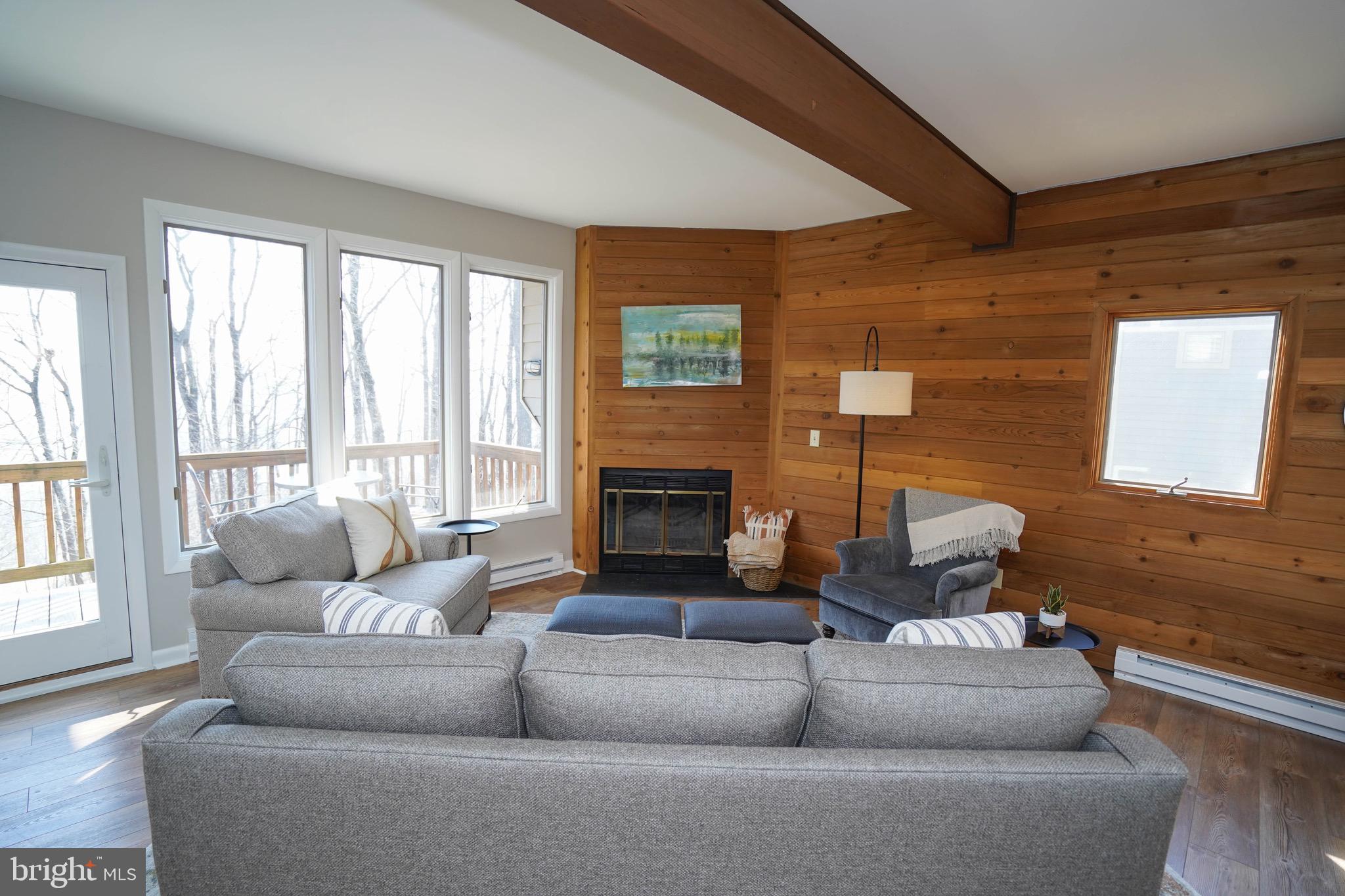 VILLAGES OF WISP - Residential