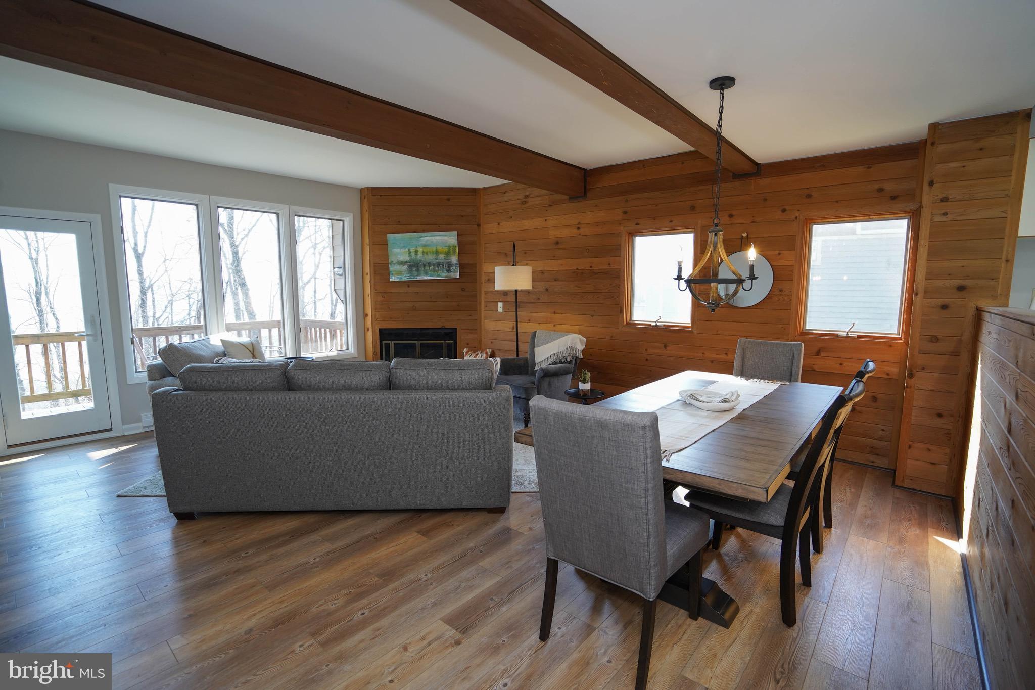 VILLAGES OF WISP - Residential