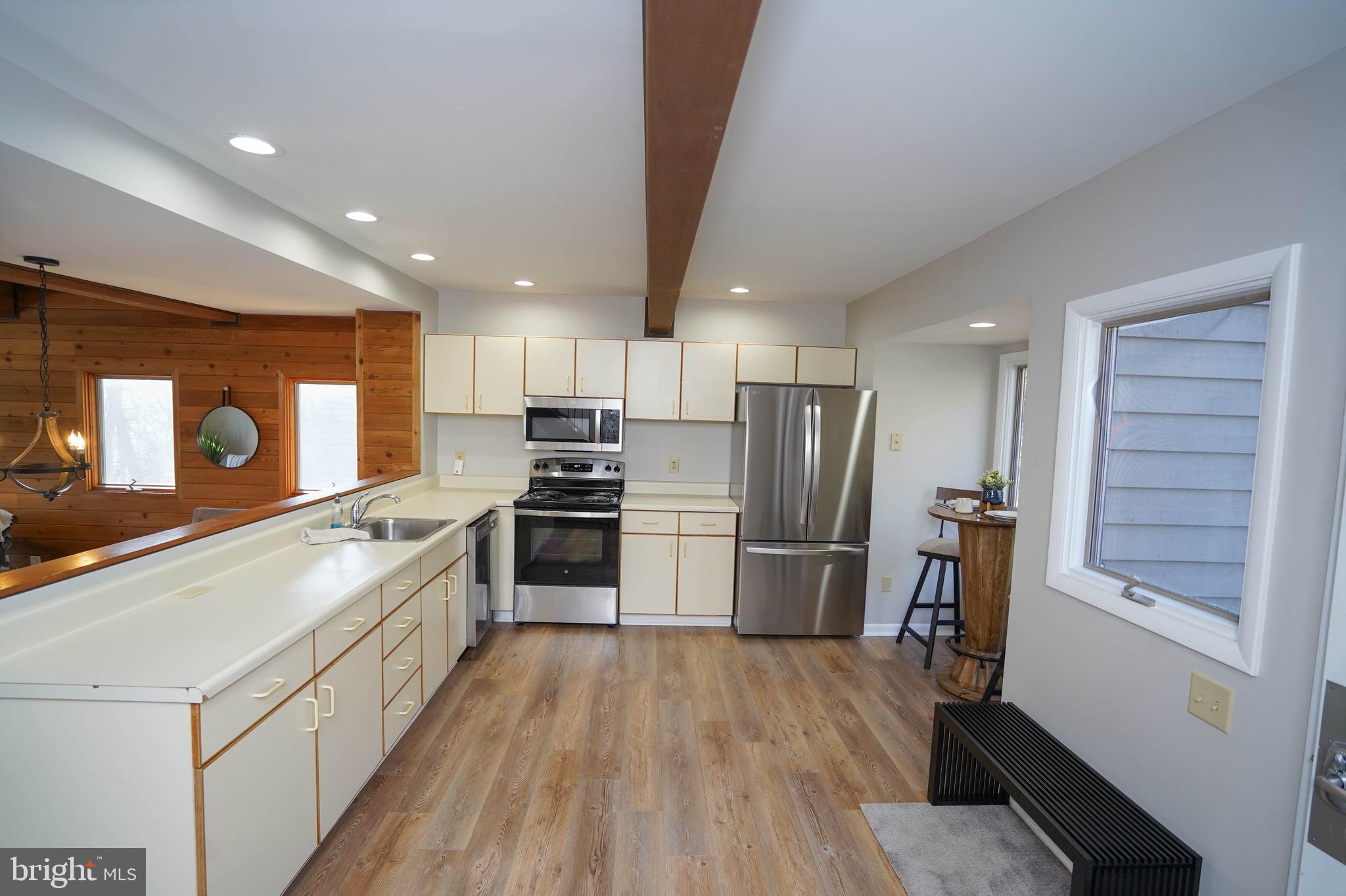 VILLAGES OF WISP - Residential