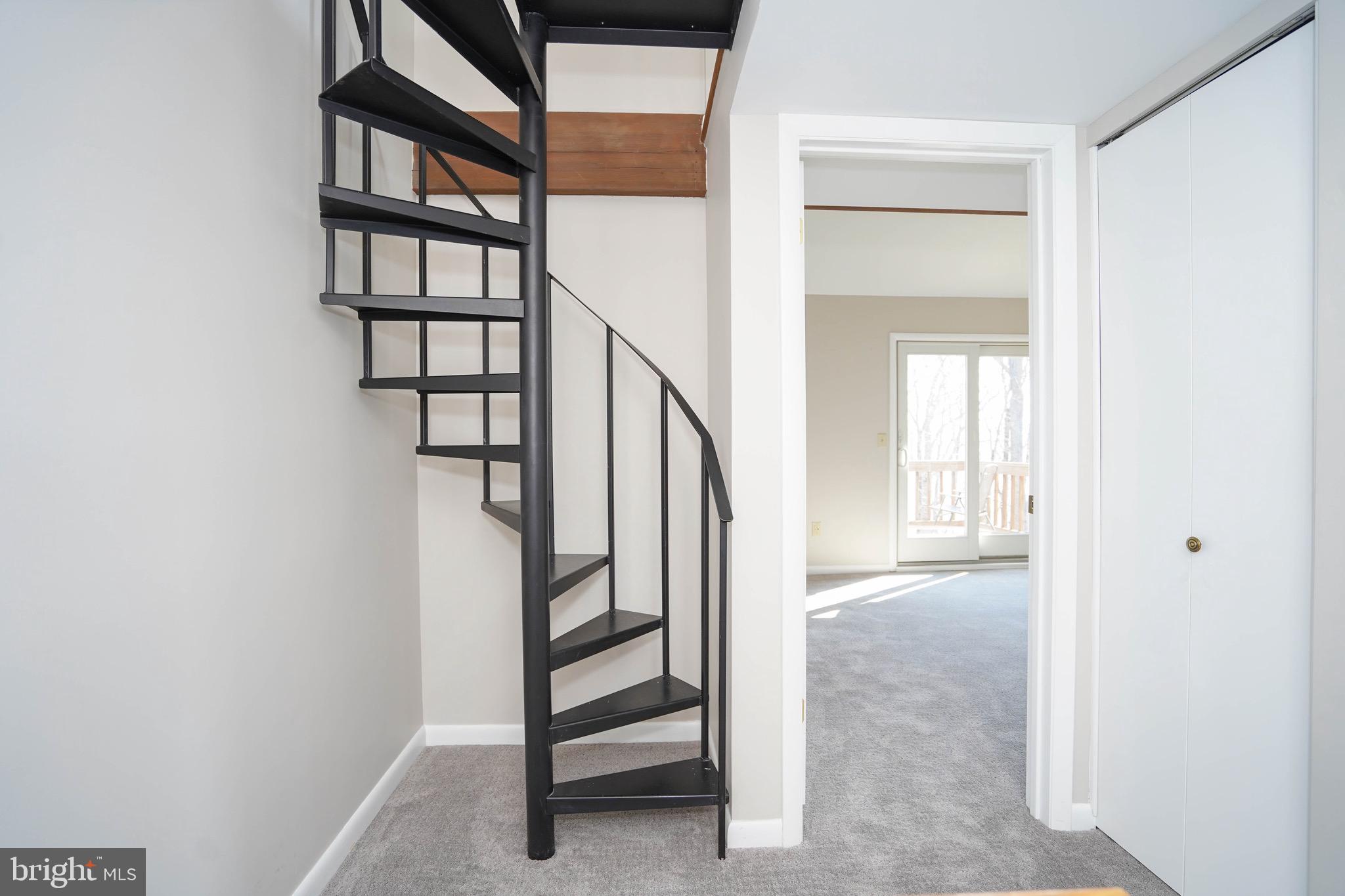 VILLAGES OF WISP - Residential