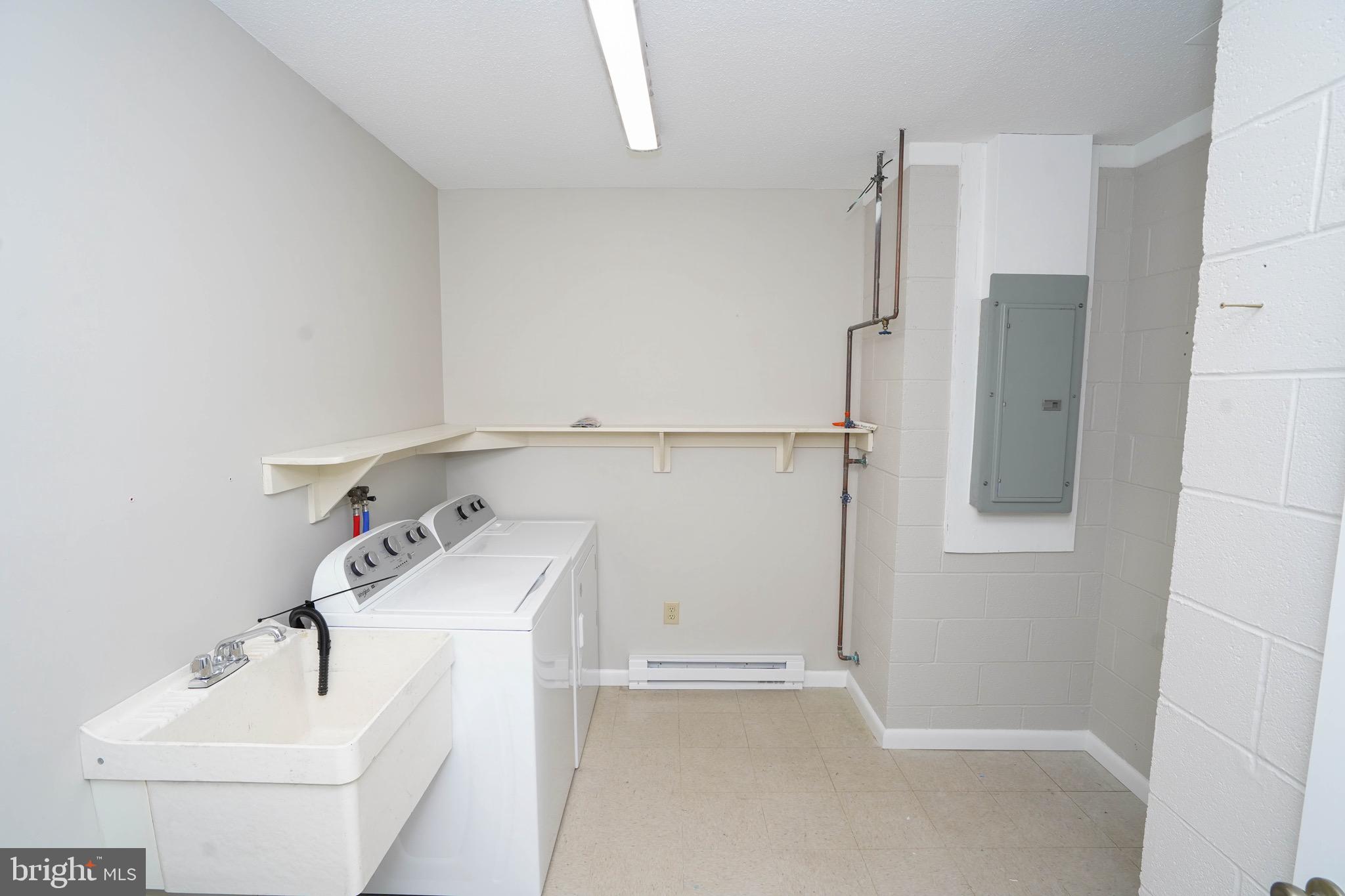 VILLAGES OF WISP - Residential