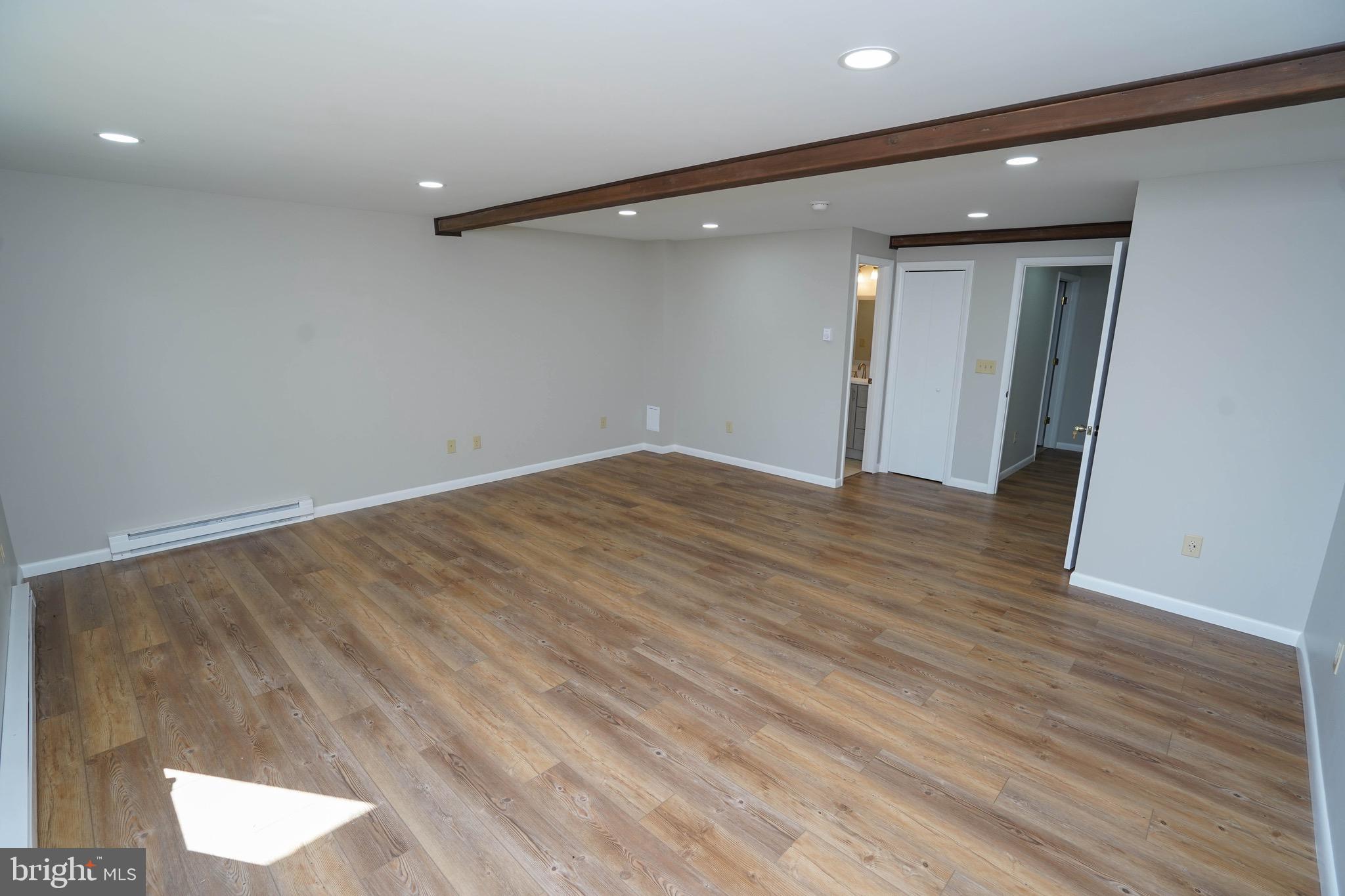 VILLAGES OF WISP - Residential