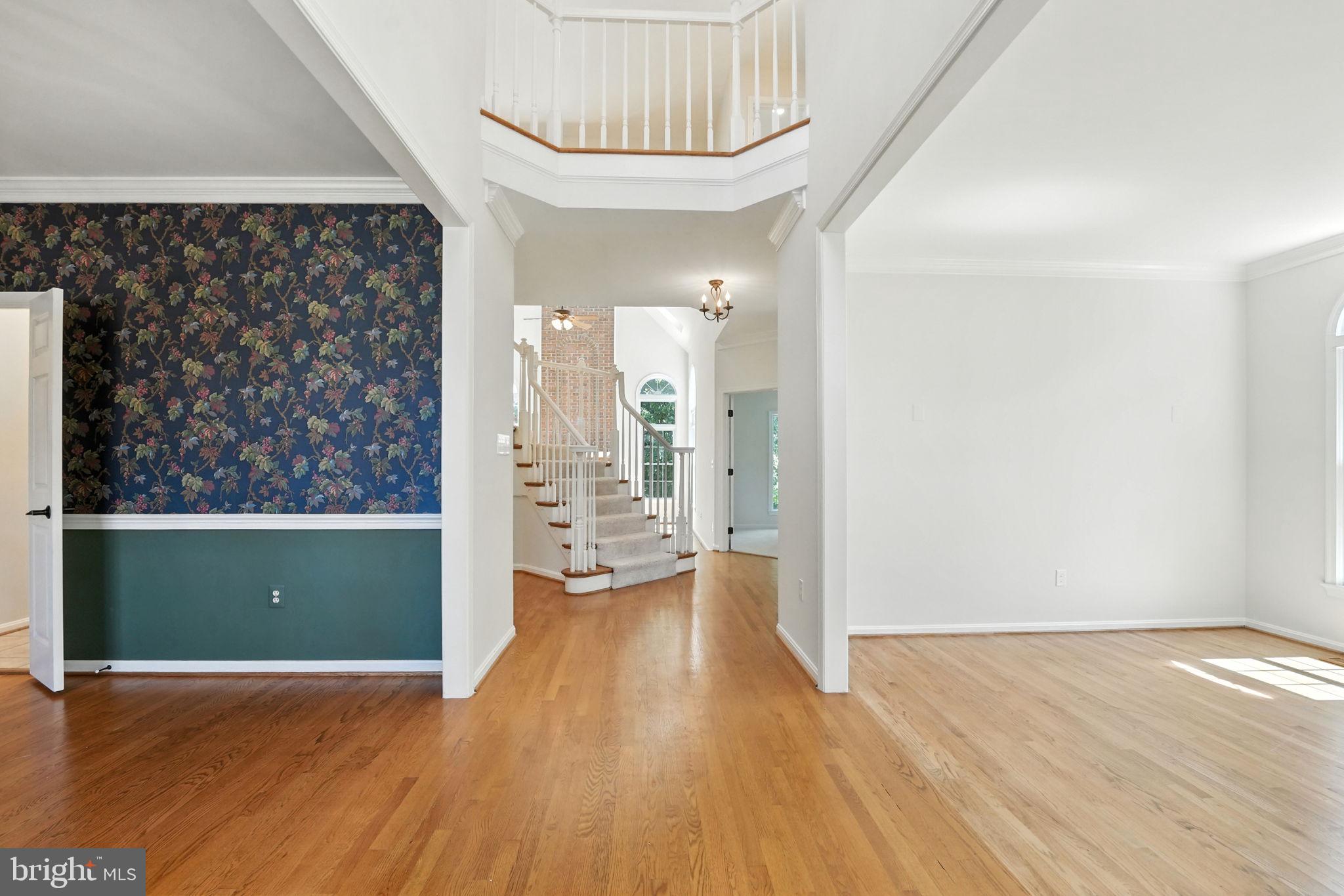 8783 BROOK ESTATES COURT