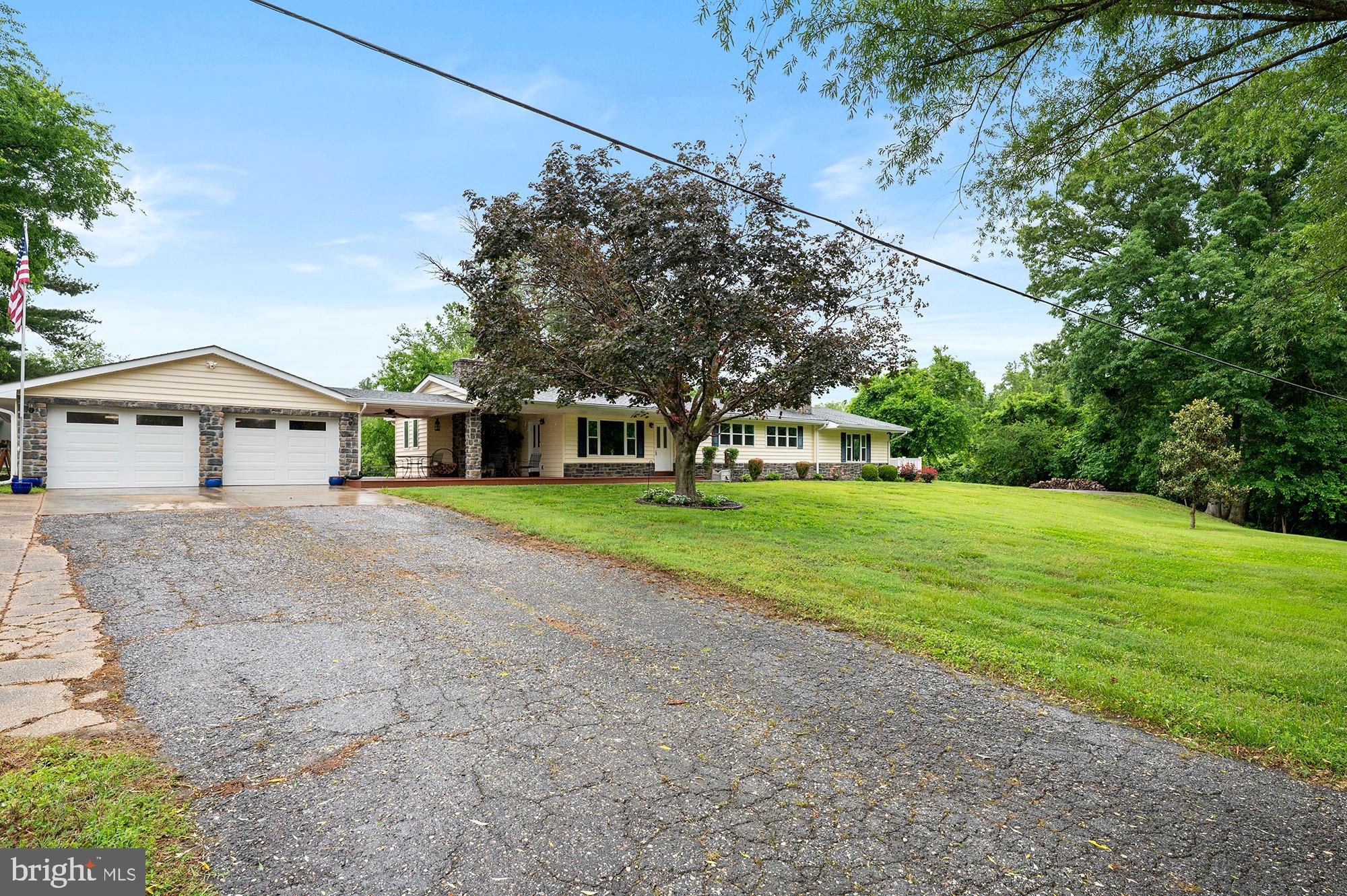 328 W BAY FRONT ROAD