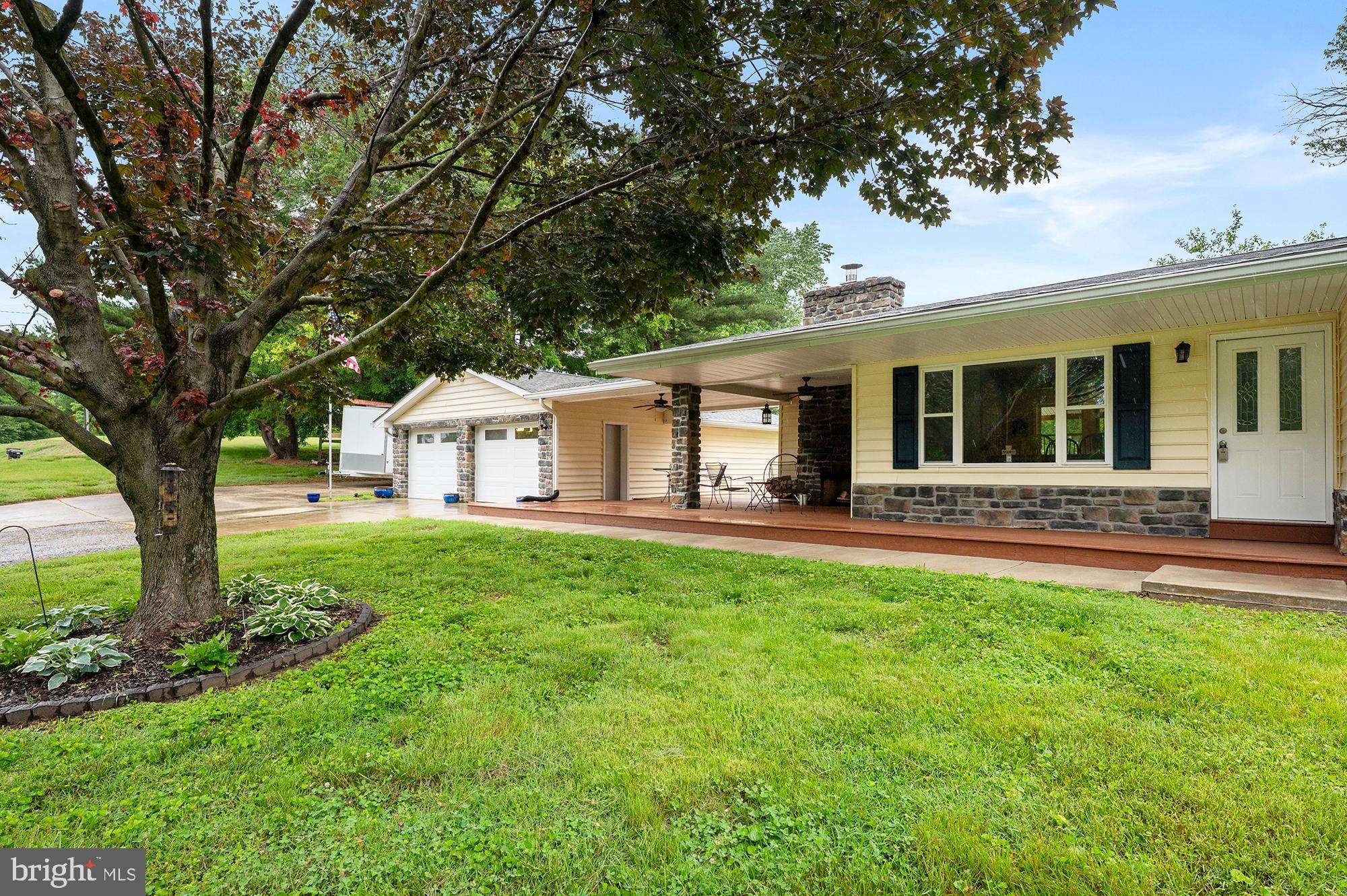 328 W BAY FRONT ROAD