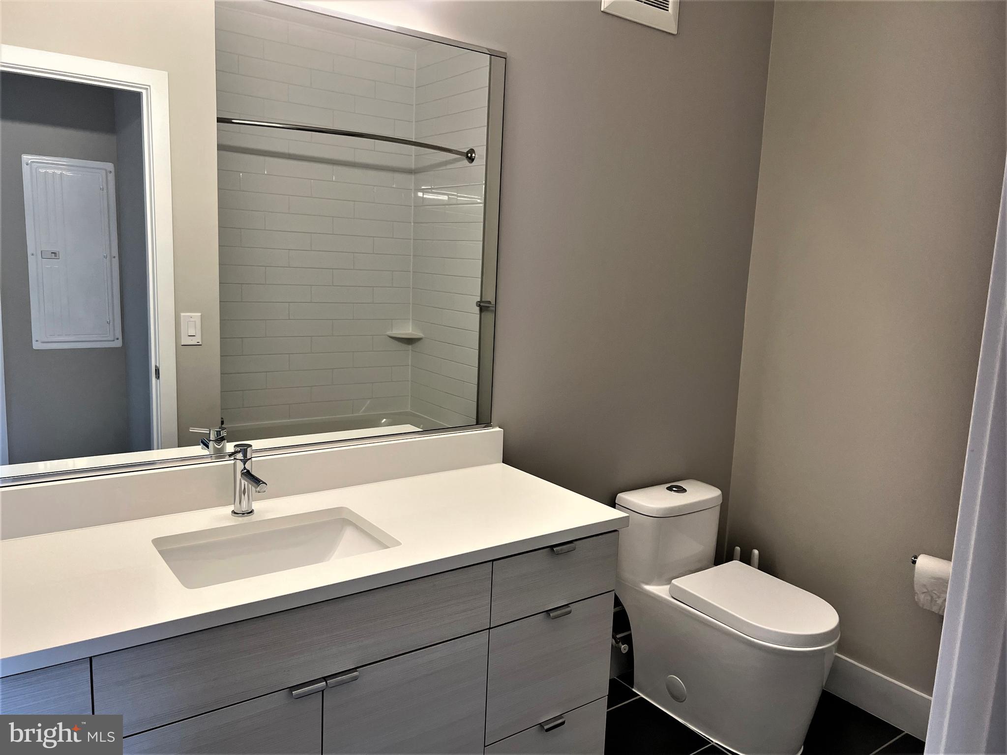 CROWN FARM - Residential Lease