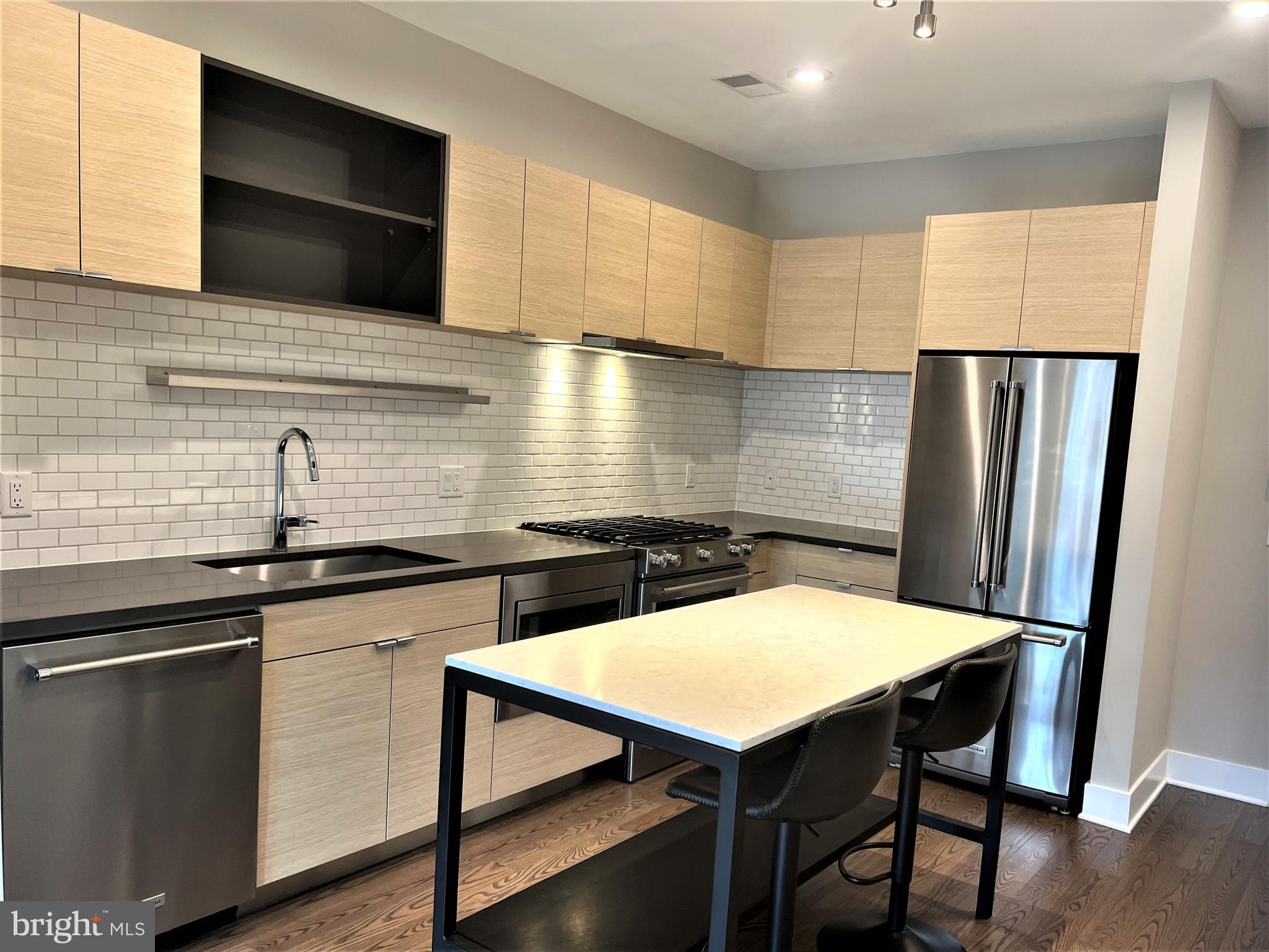 CROWN FARM - Residential Lease