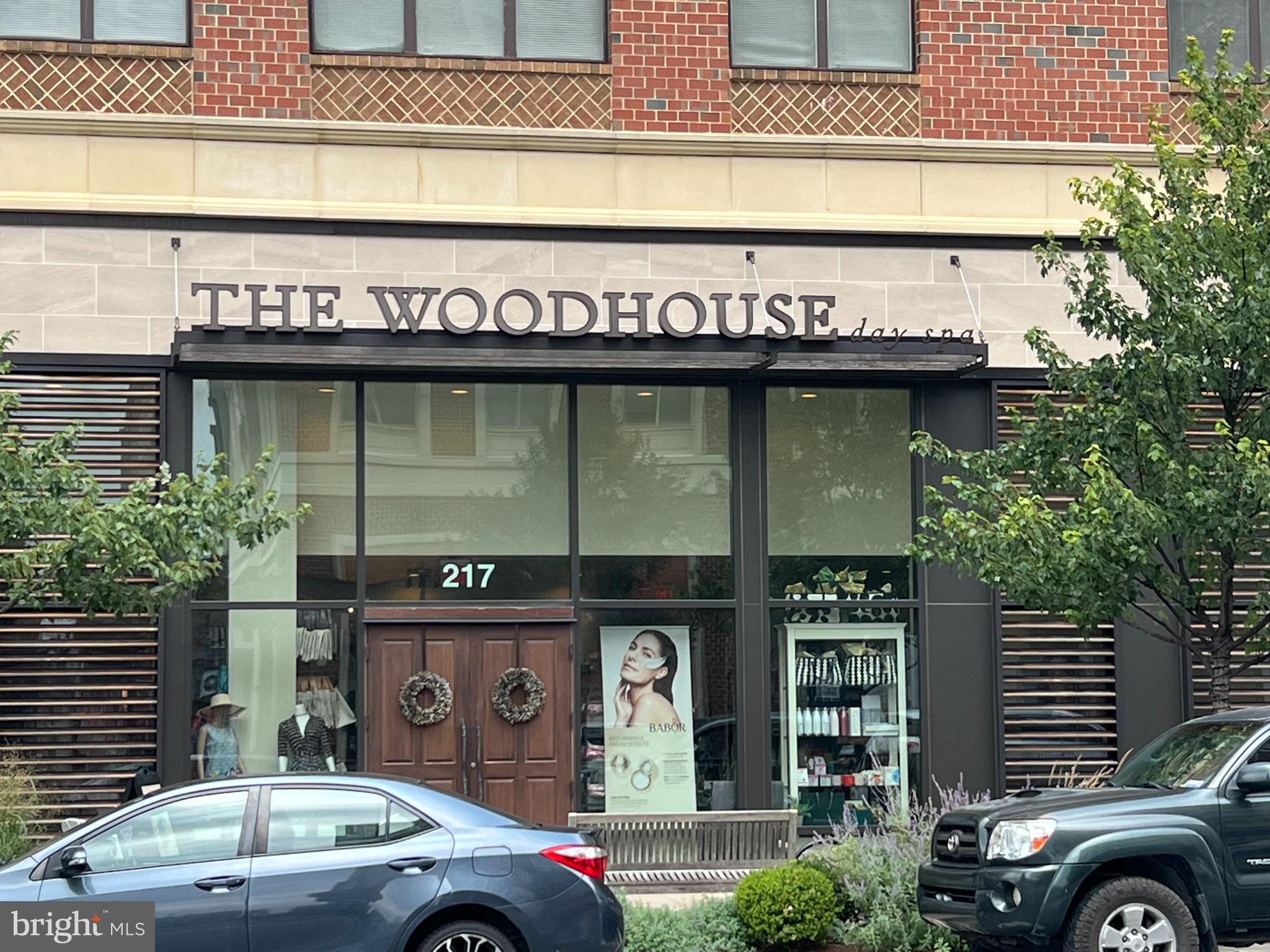 CROWN FARM - Residential Lease