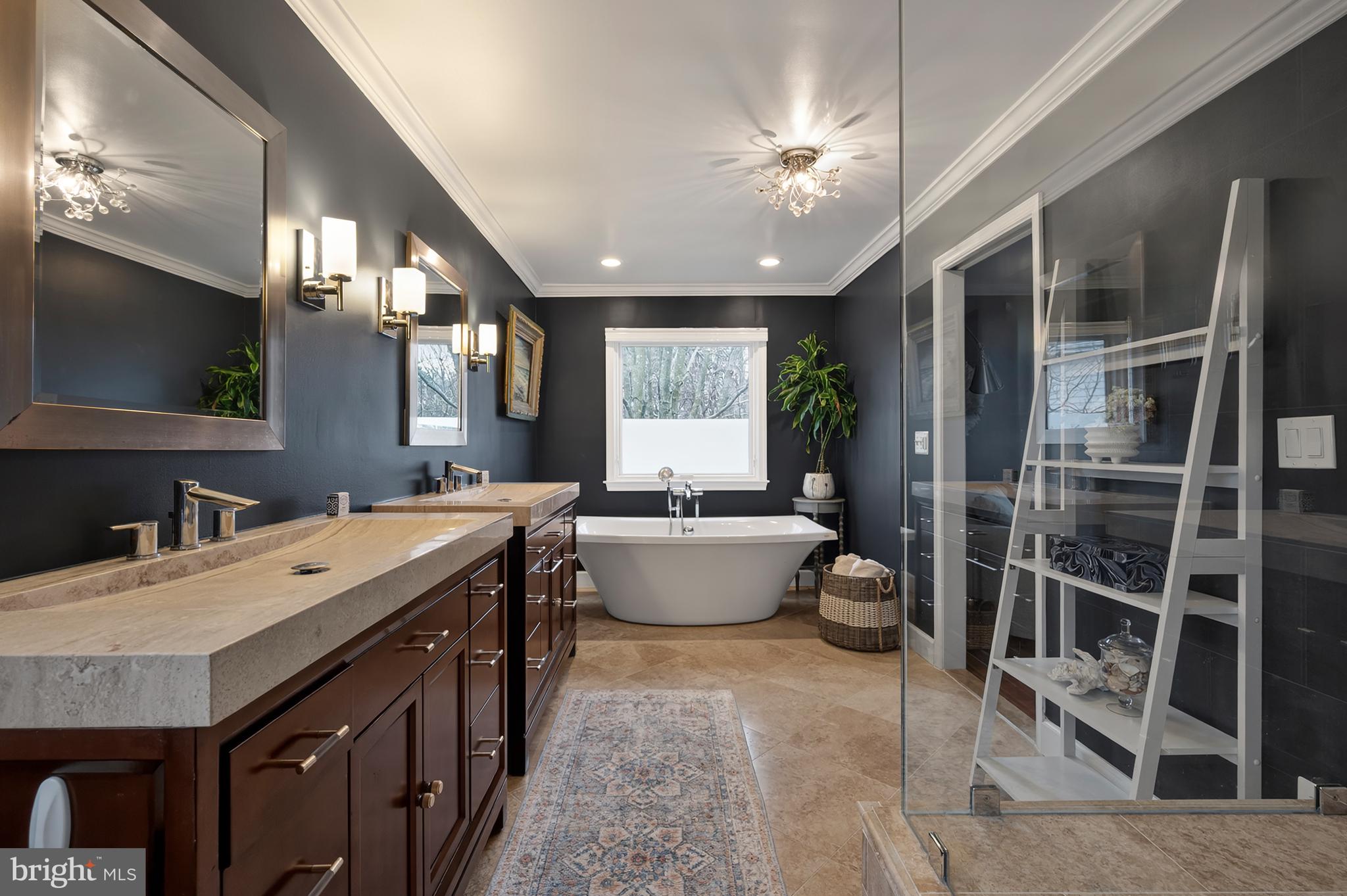 WILTON WOODS - Residential