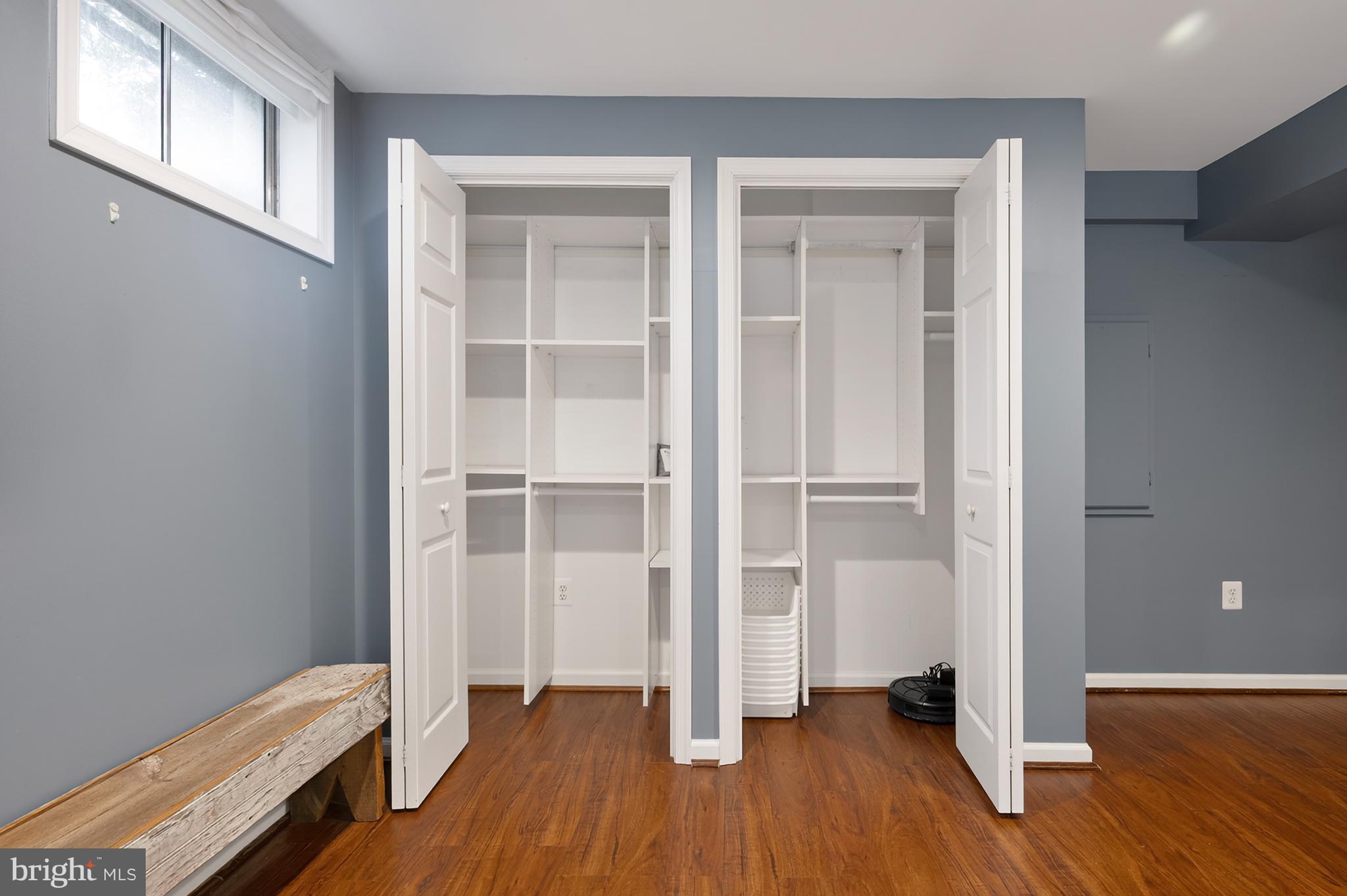 WILTON WOODS - Residential