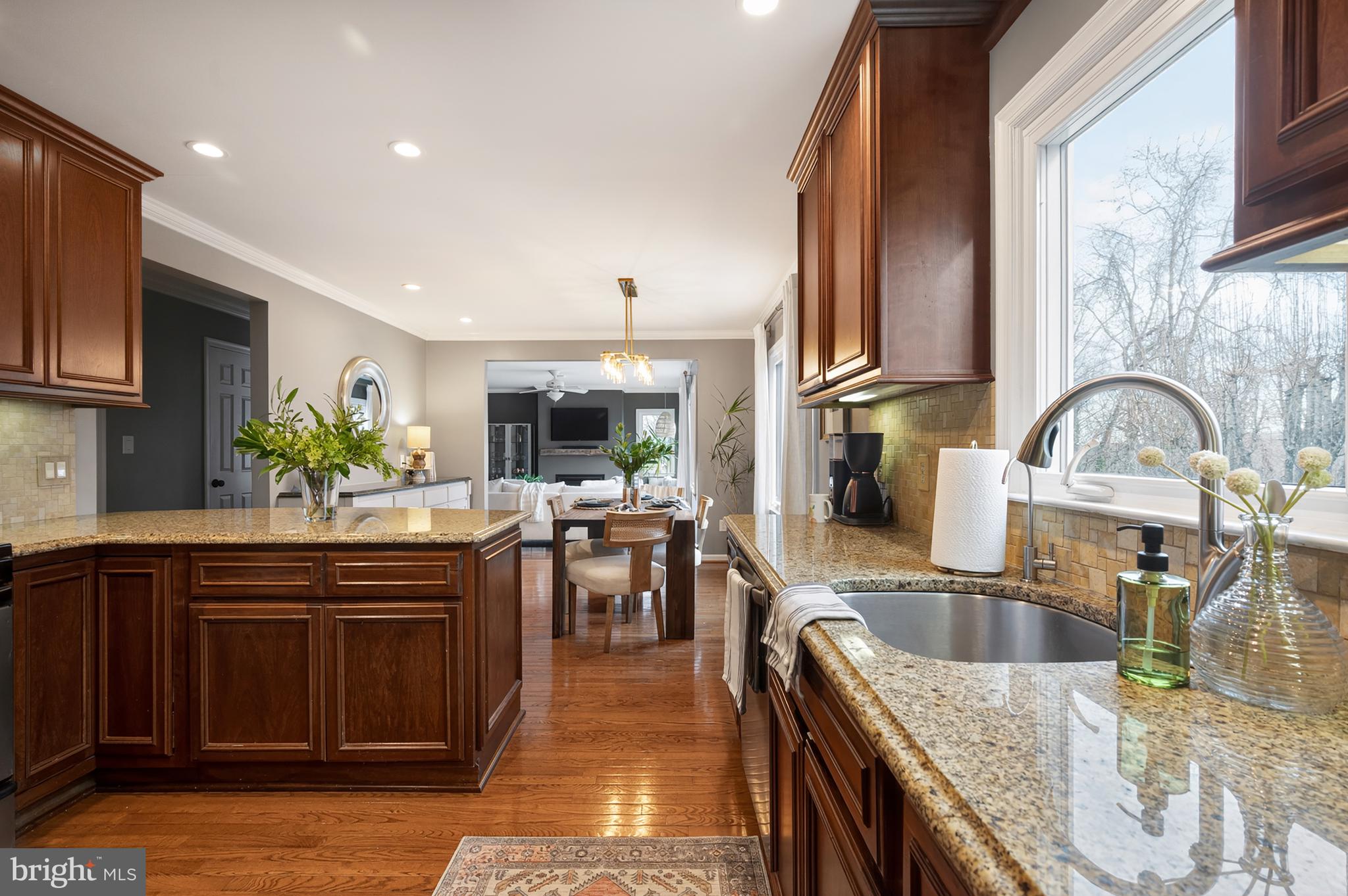 WILTON WOODS - Residential