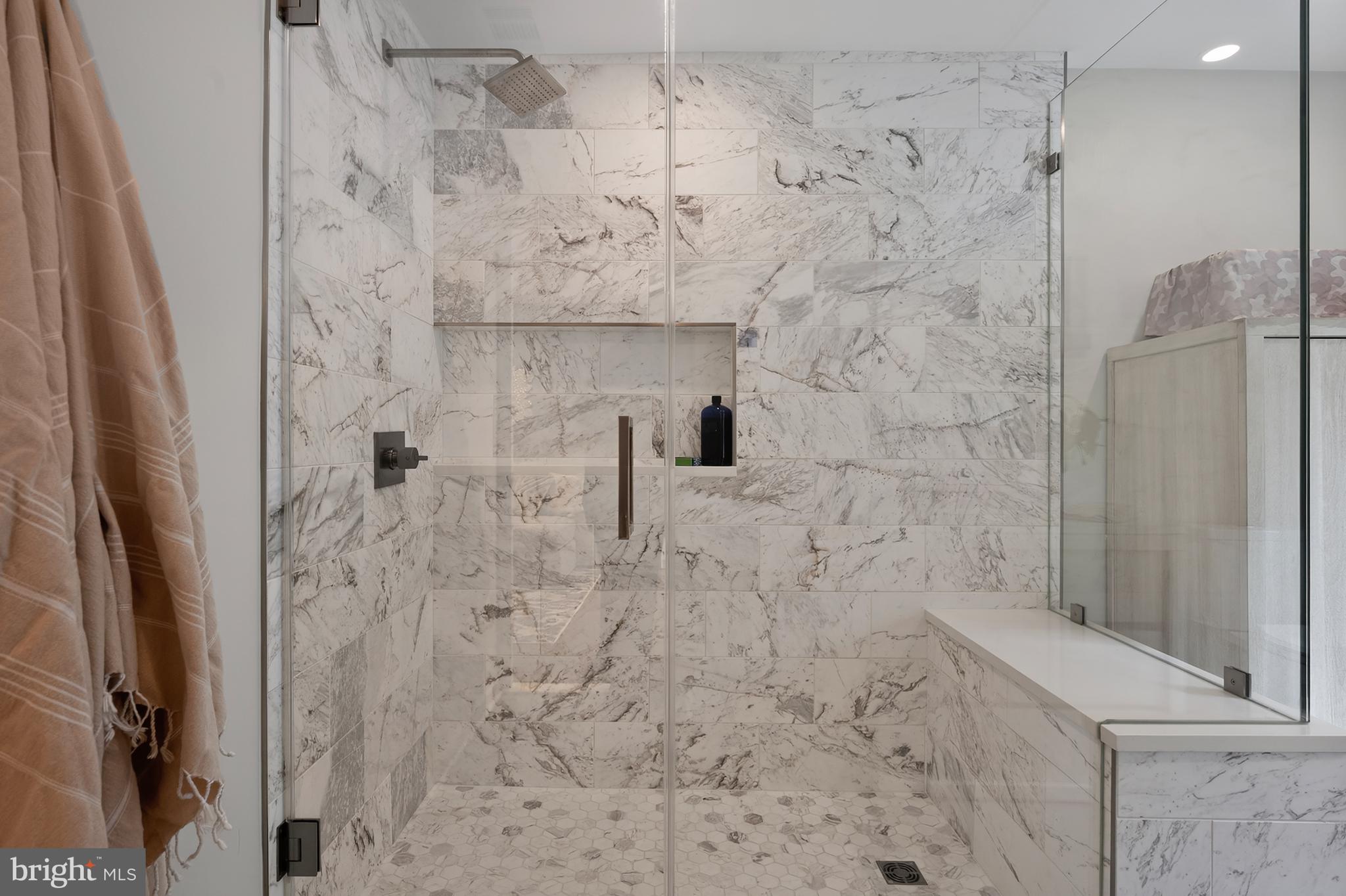 WILTON WOODS - Residential