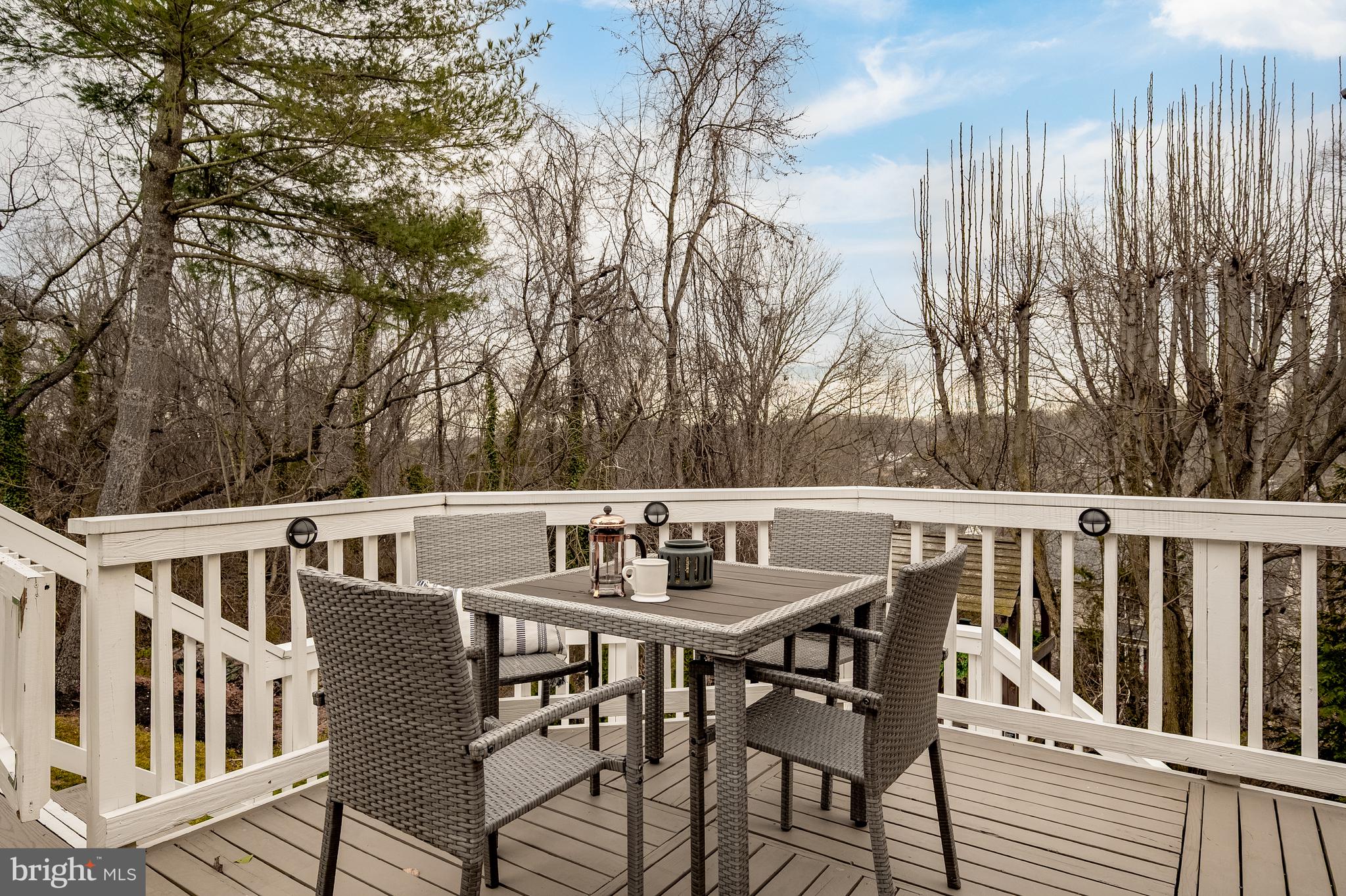 WILTON WOODS - Residential