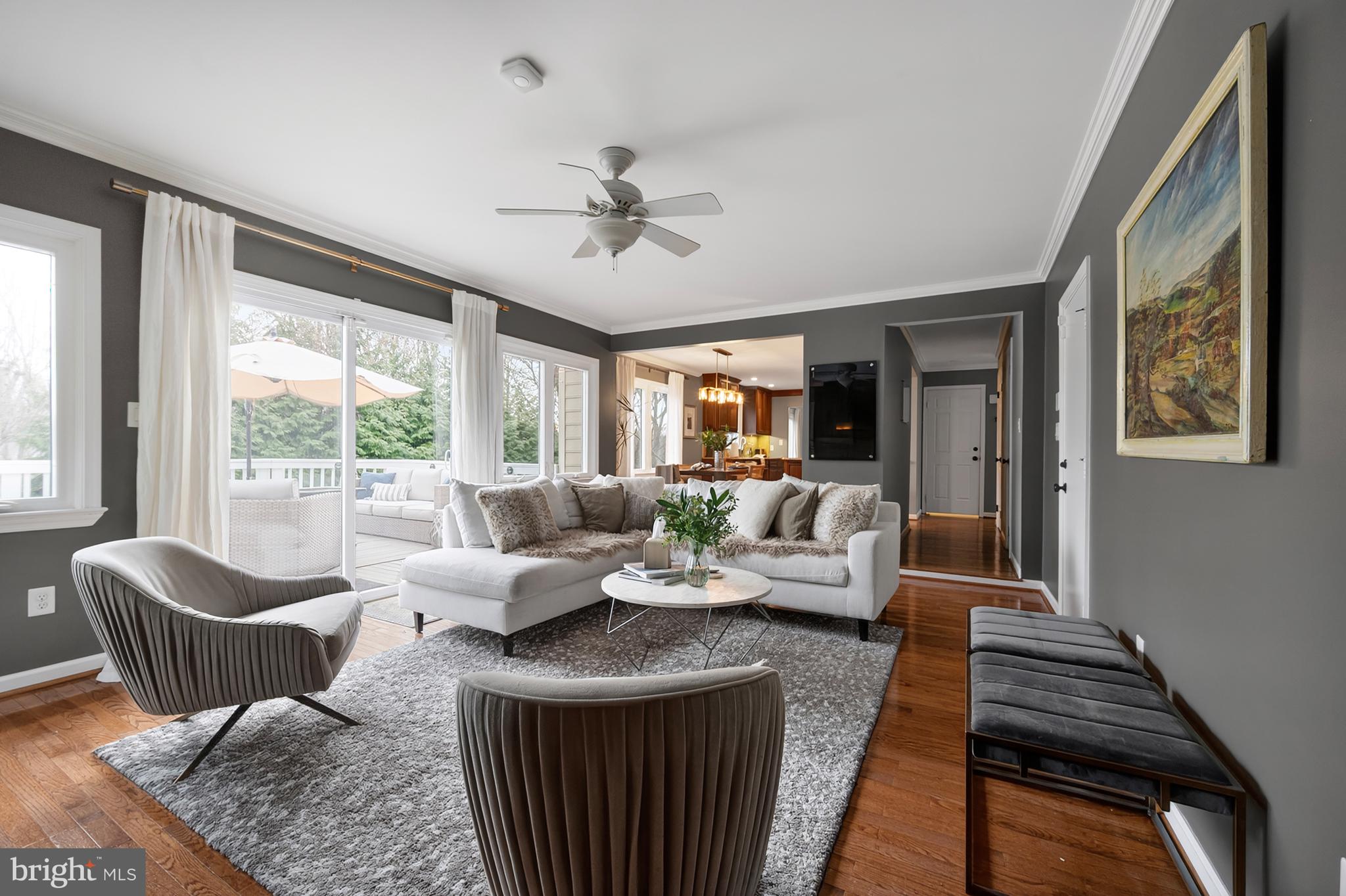 WILTON WOODS - Residential