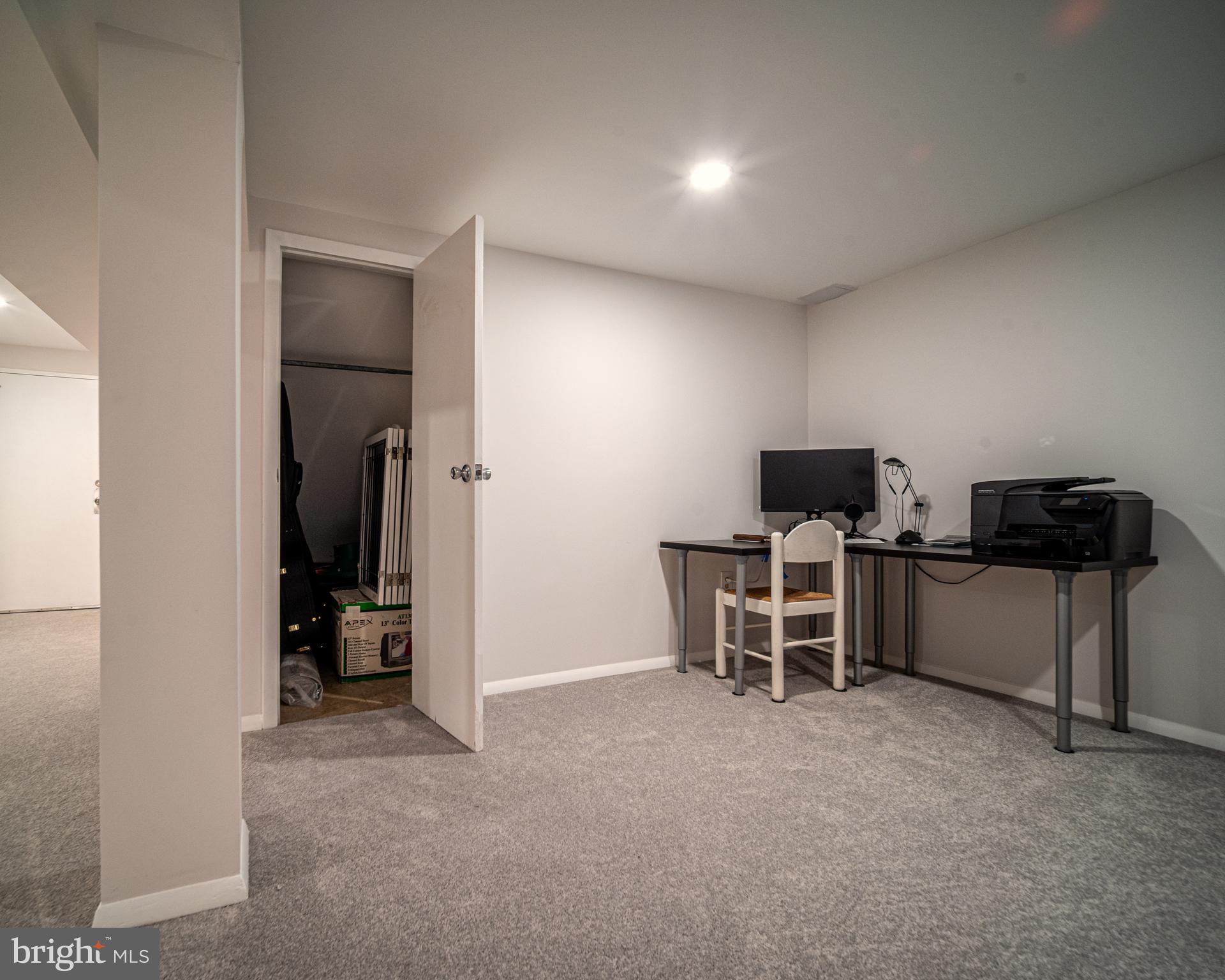 SADDLEBROOK - Residential
