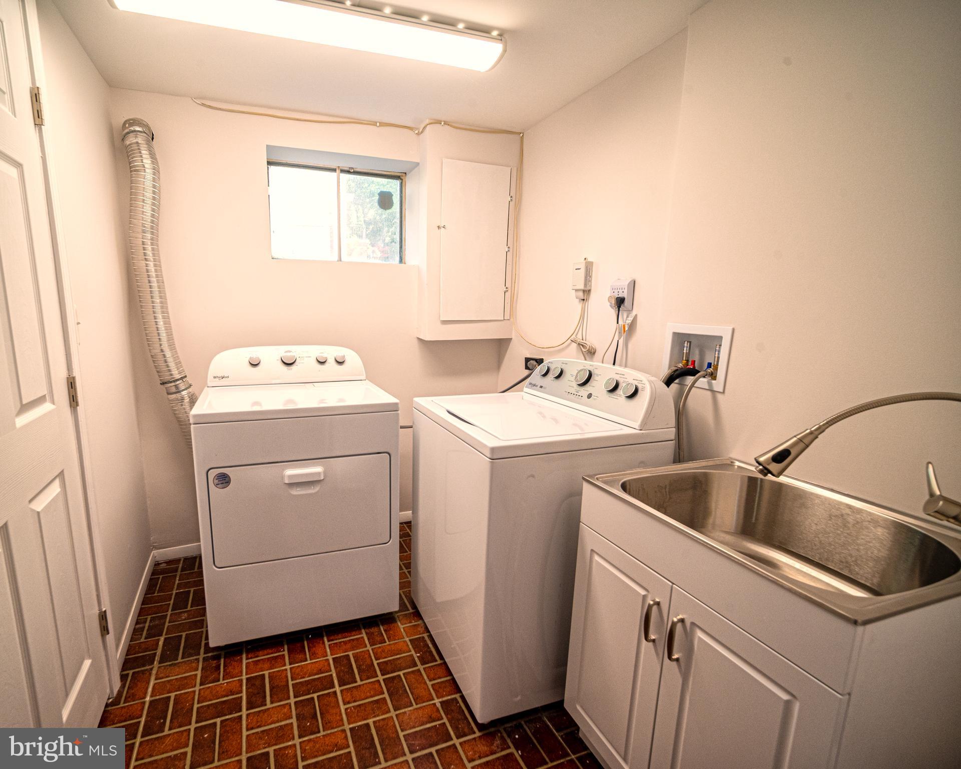 SADDLEBROOK - Residential