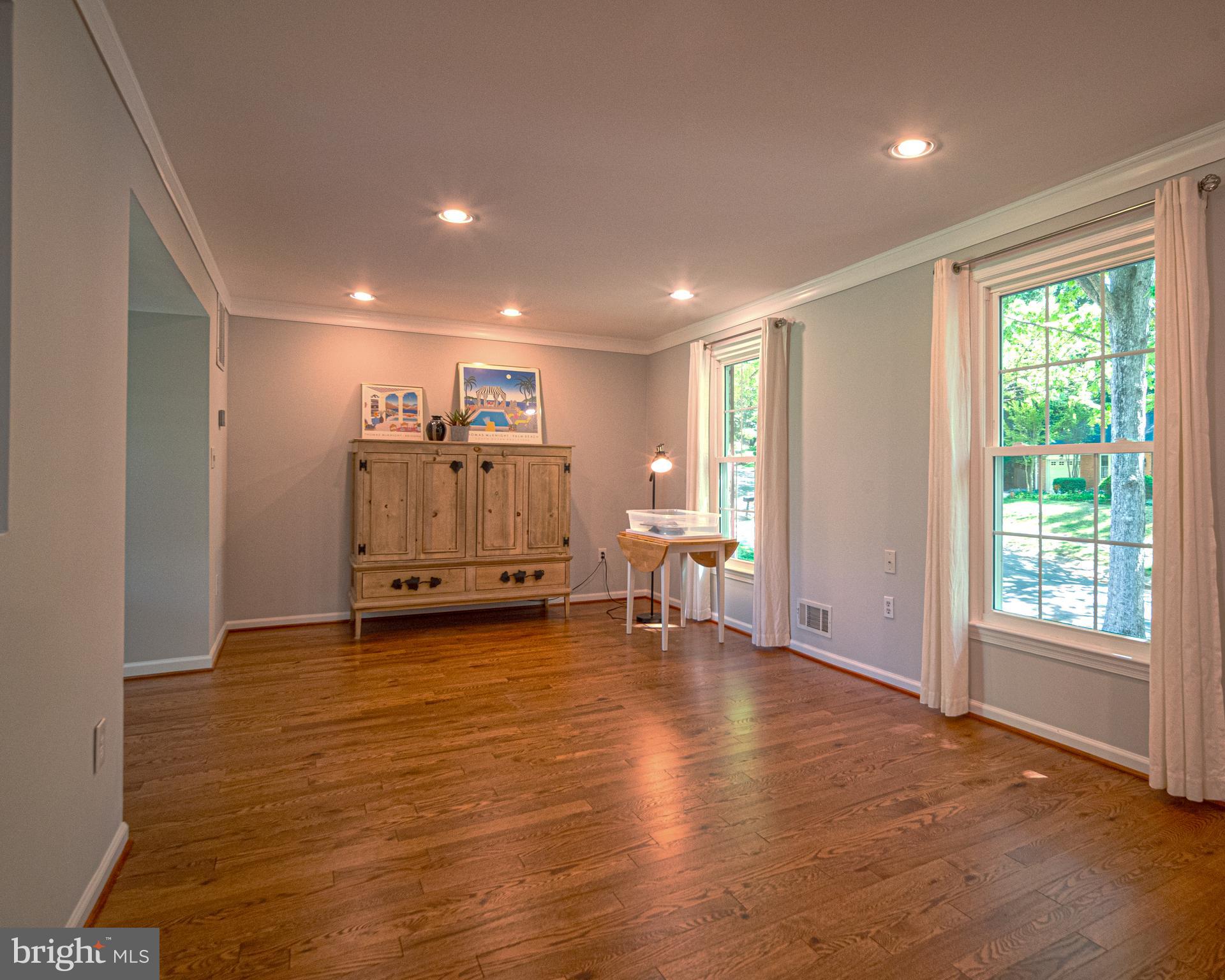 SADDLEBROOK - Residential