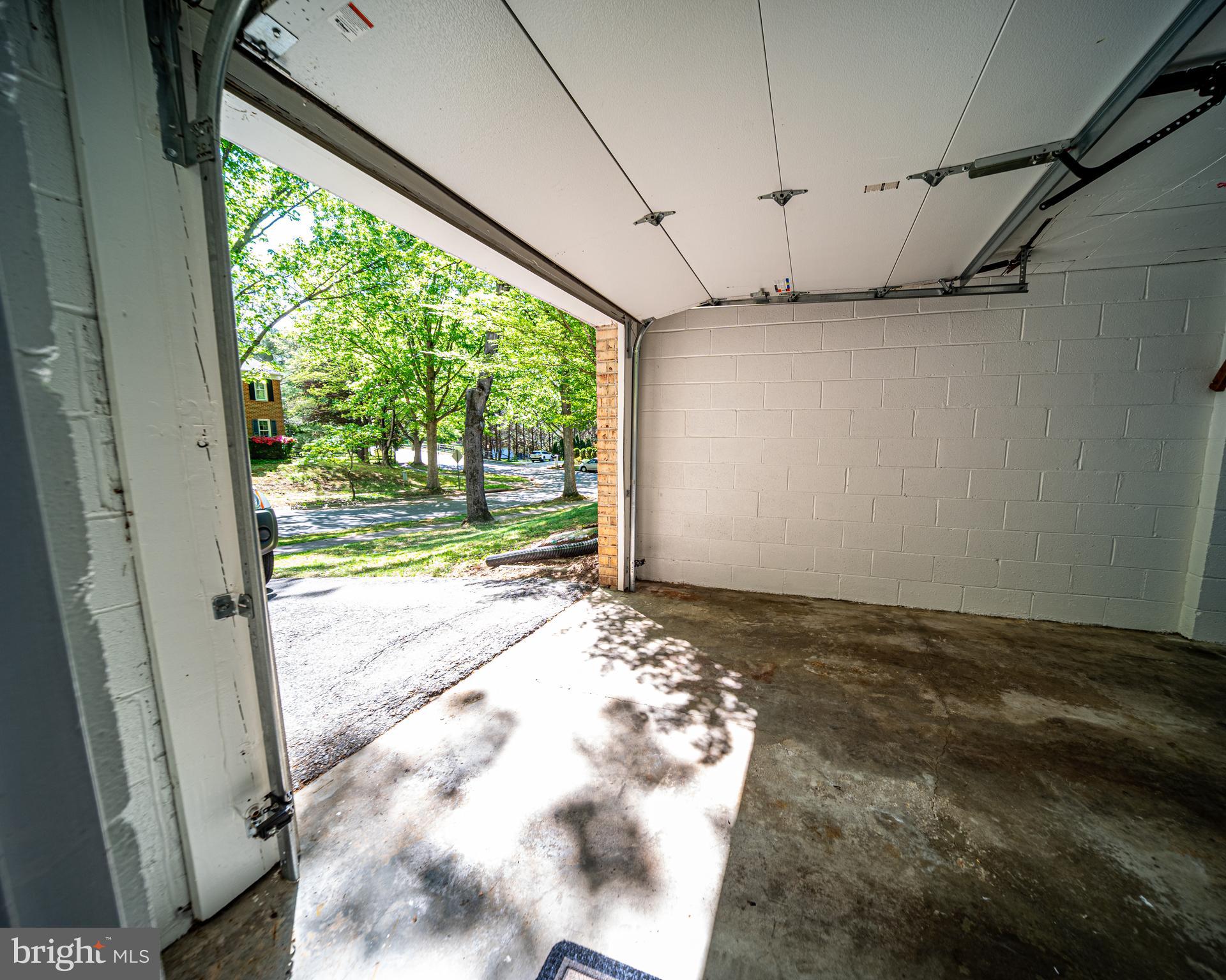 SADDLEBROOK - Residential