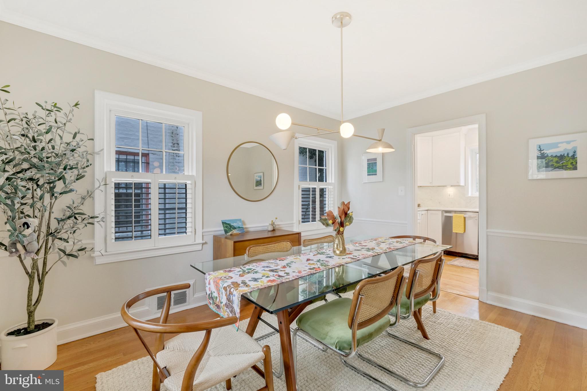 5464 30TH PLACE NW