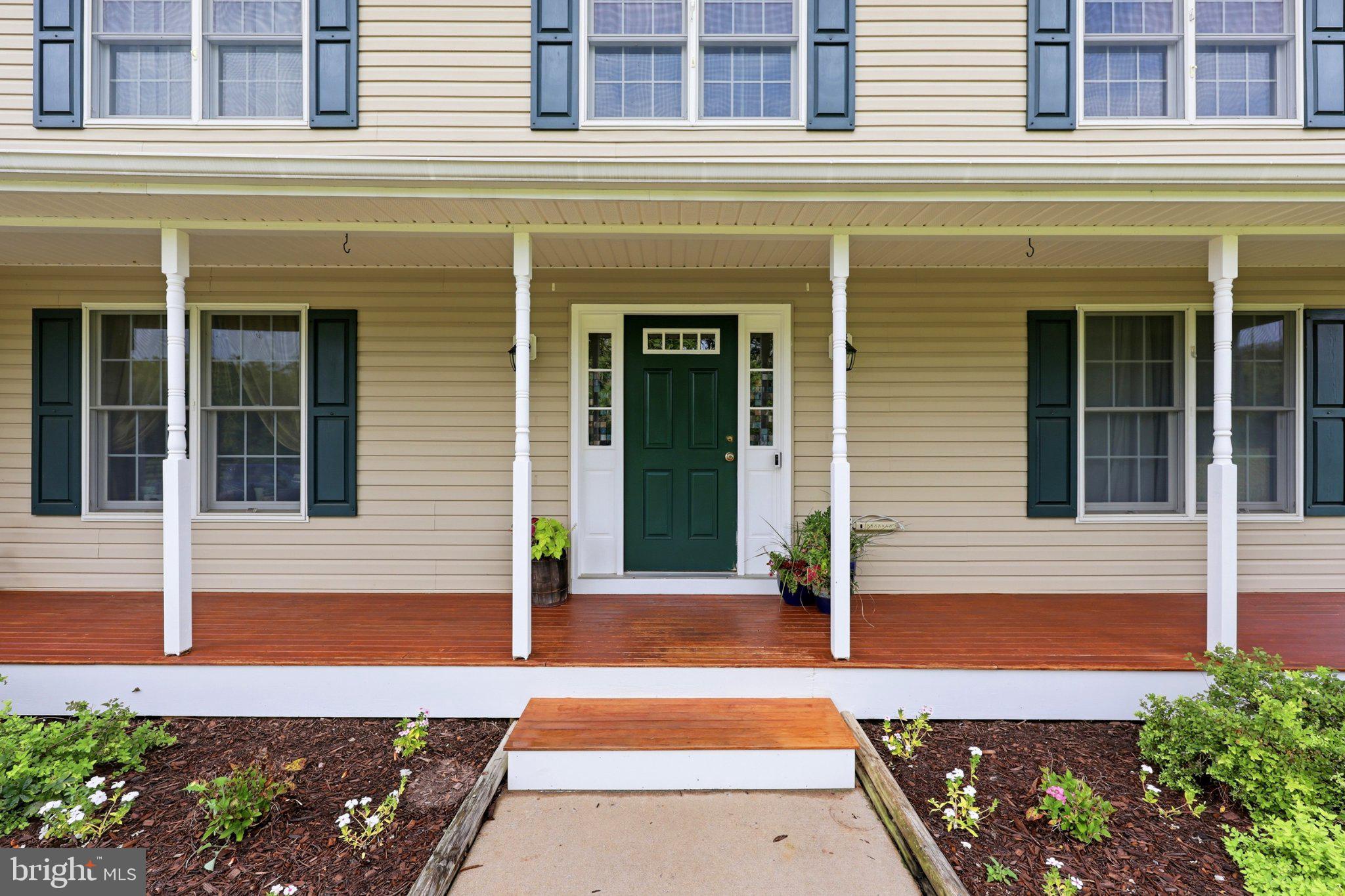 128 SUNFLOWER DRIVE