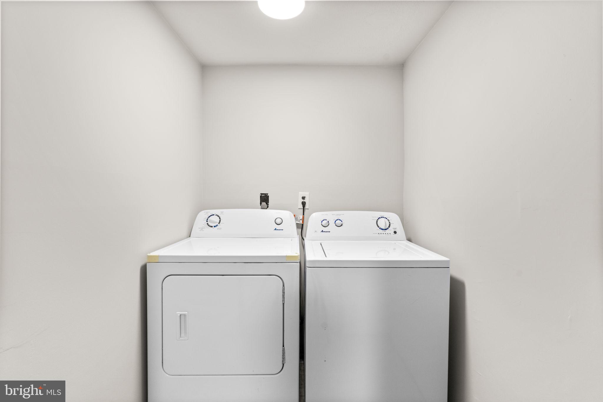 OAKWOOD VILLAGE - Residential Lease