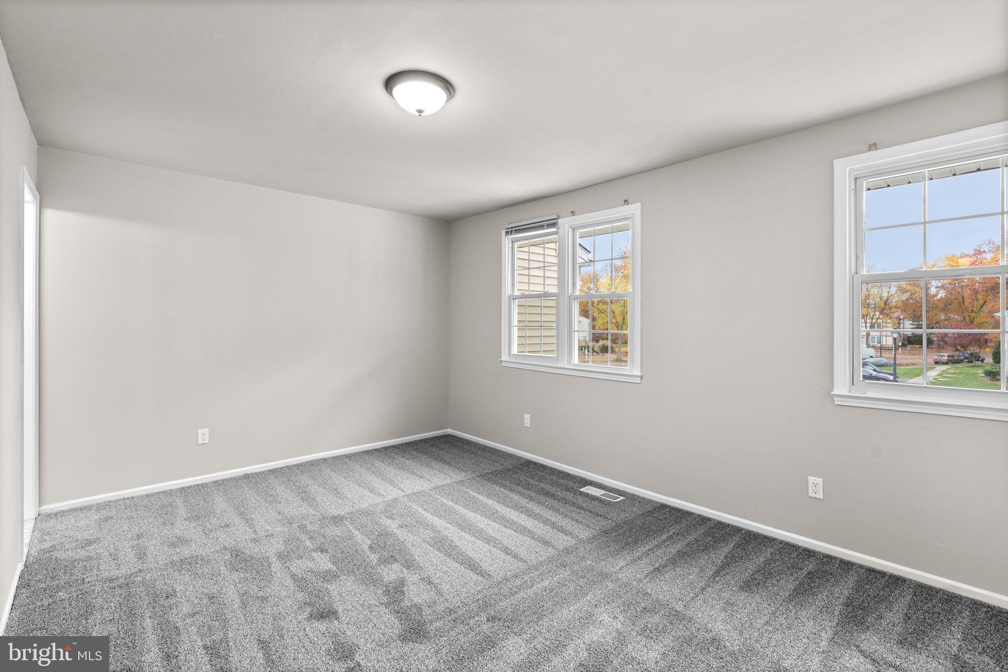 OAKWOOD VILLAGE - Residential Lease