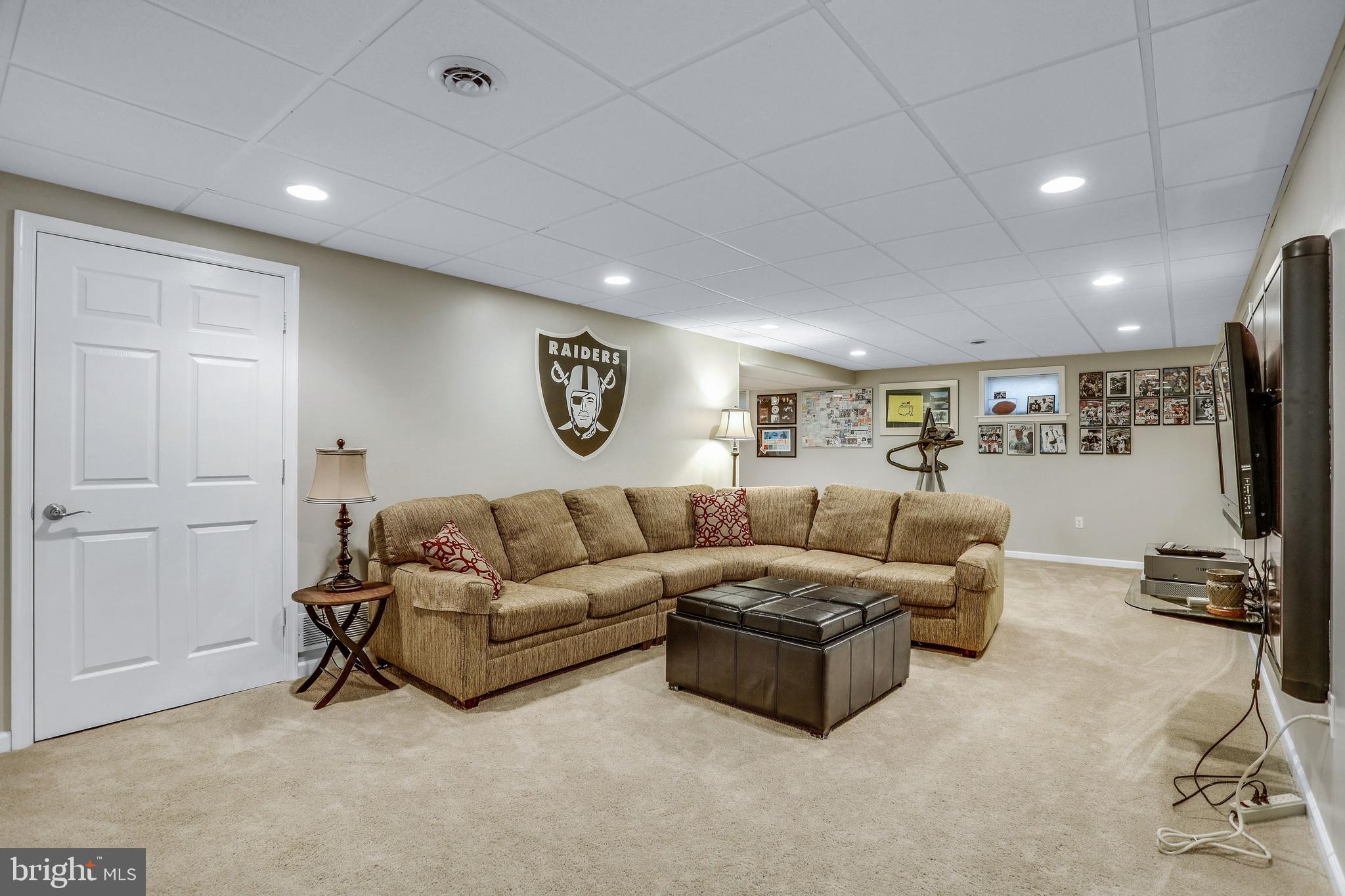 PEACHTREE VILLAGE - Residential