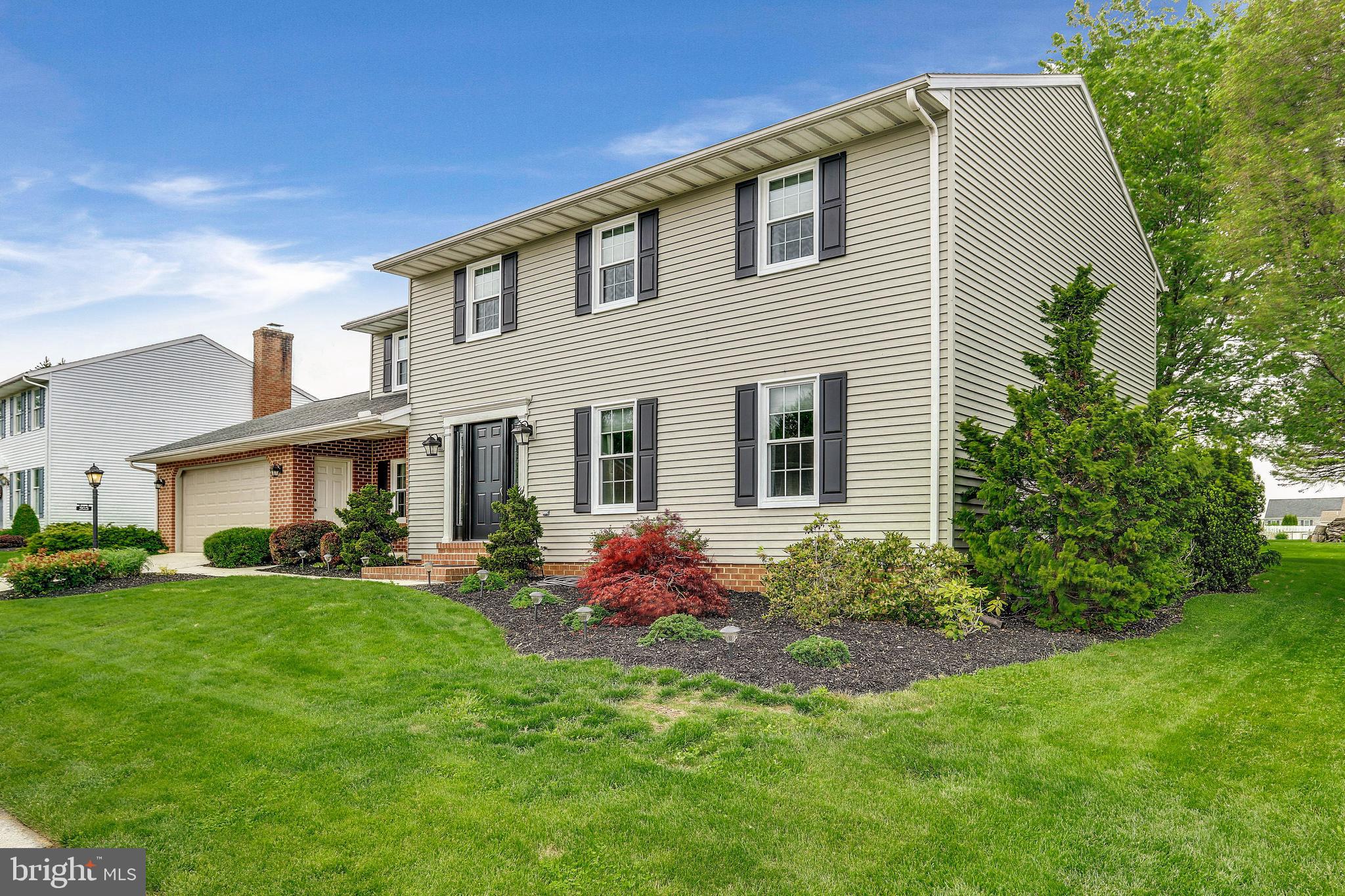 PEACHTREE VILLAGE - Residential