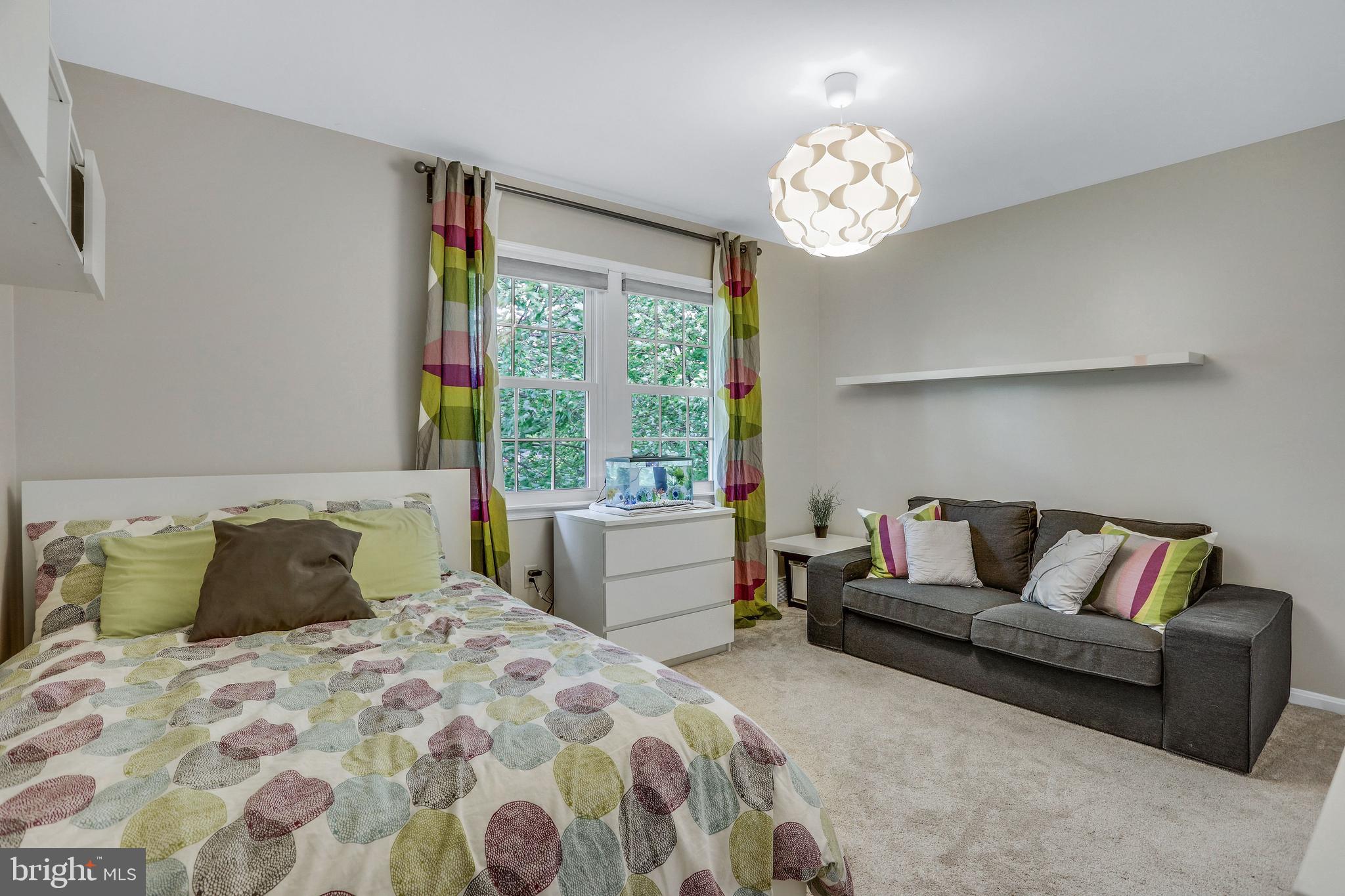 PEACHTREE VILLAGE - Residential