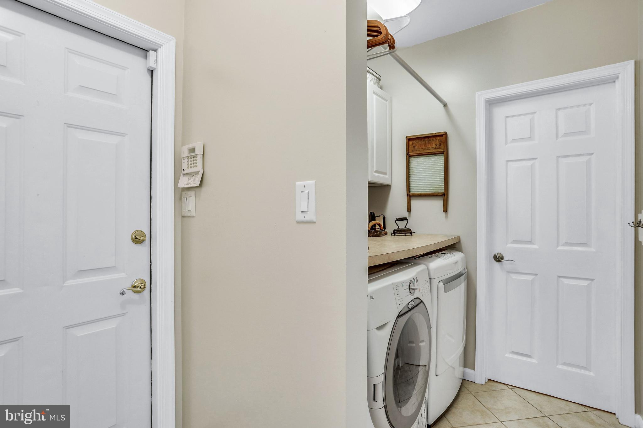 PEACHTREE VILLAGE - Residential