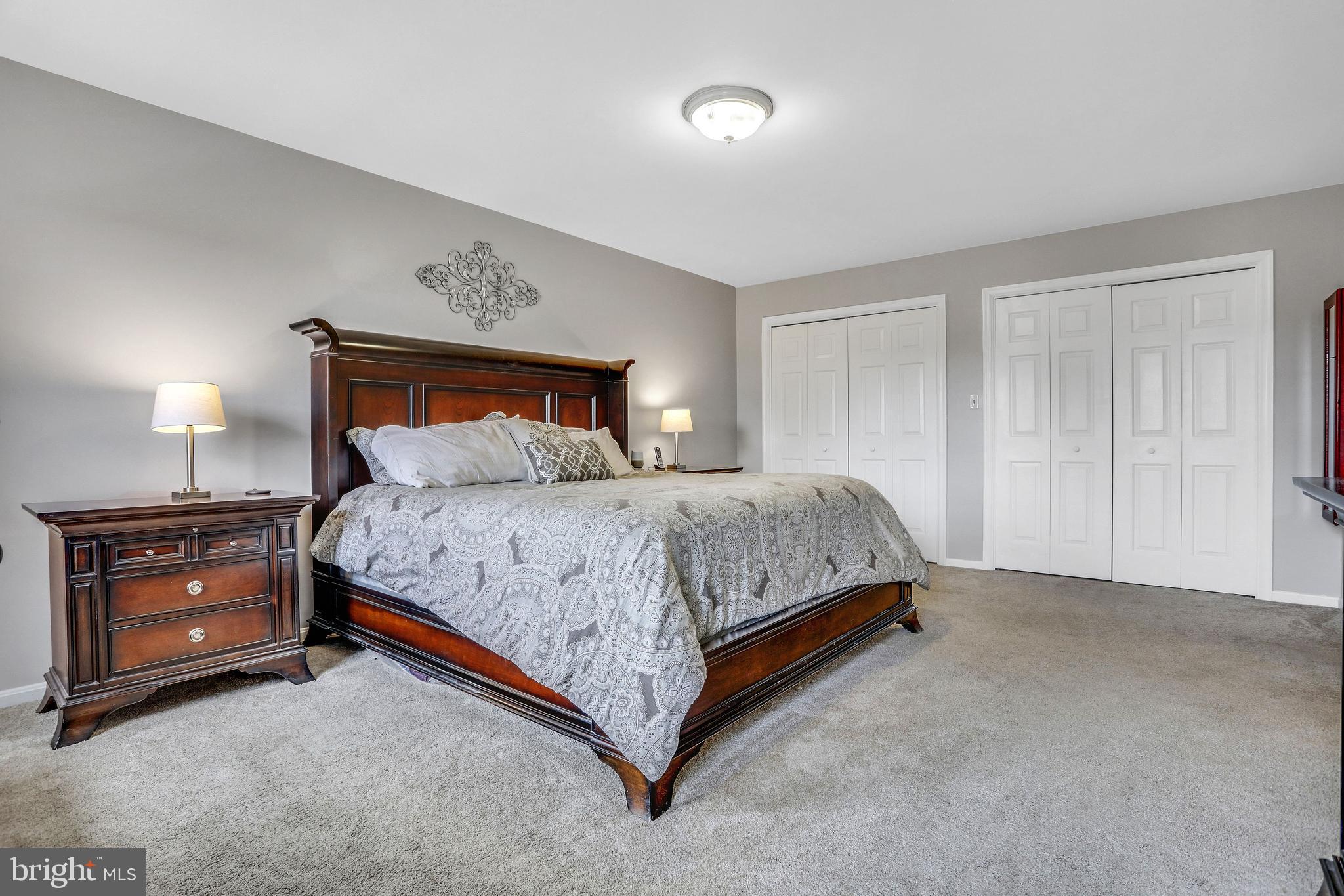 PEACHTREE VILLAGE - Residential