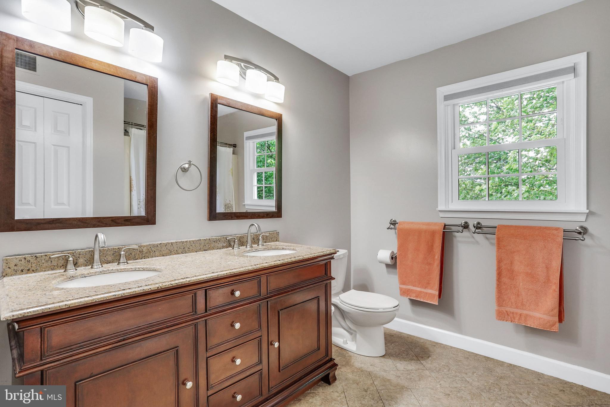 PEACHTREE VILLAGE - Residential